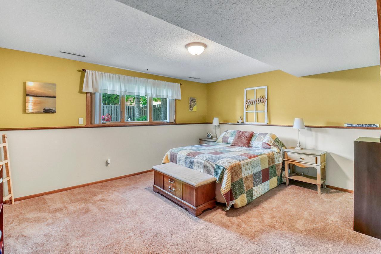 3907 3rd S Street, Moorhead MN 56560 - Photo 44 of 65