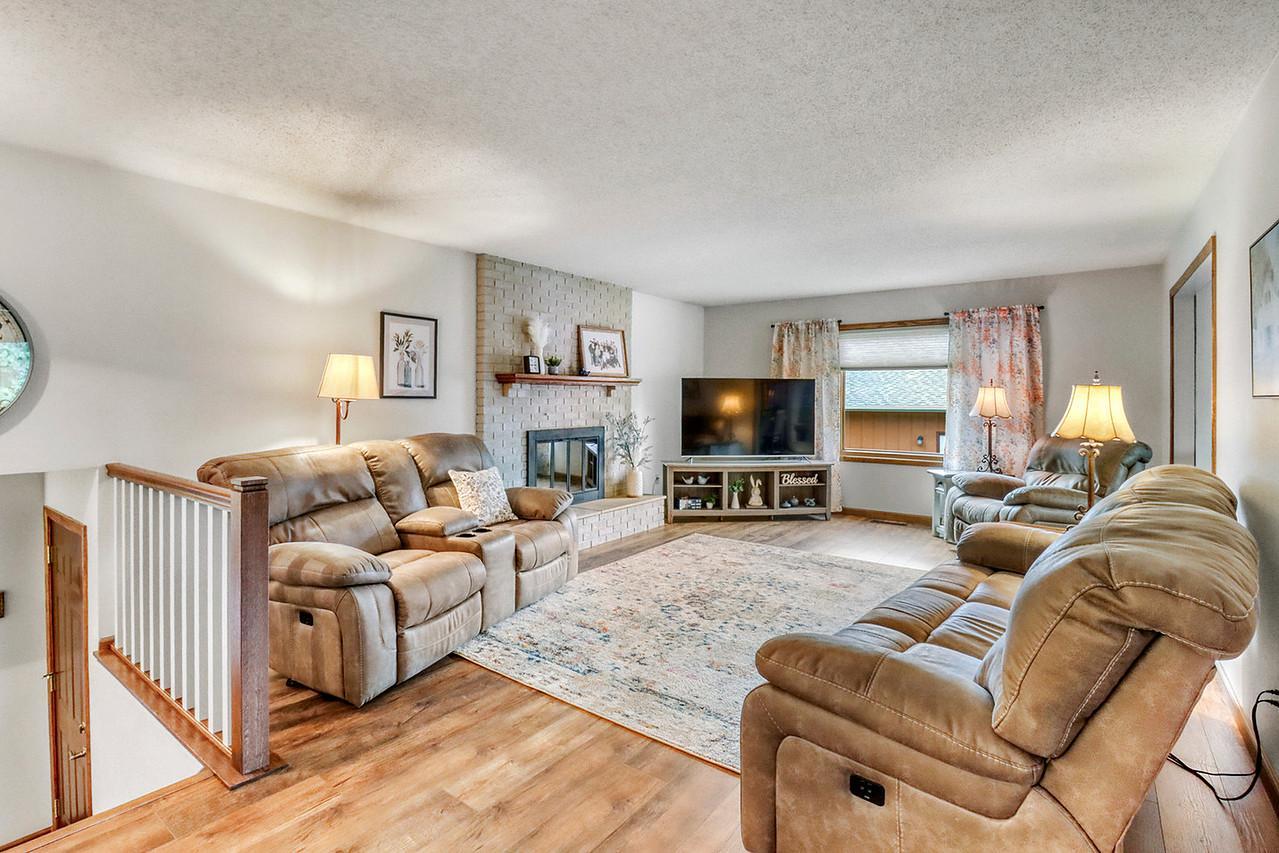 3907 3rd S Street, Moorhead MN 56560 - Photo 9 of 65