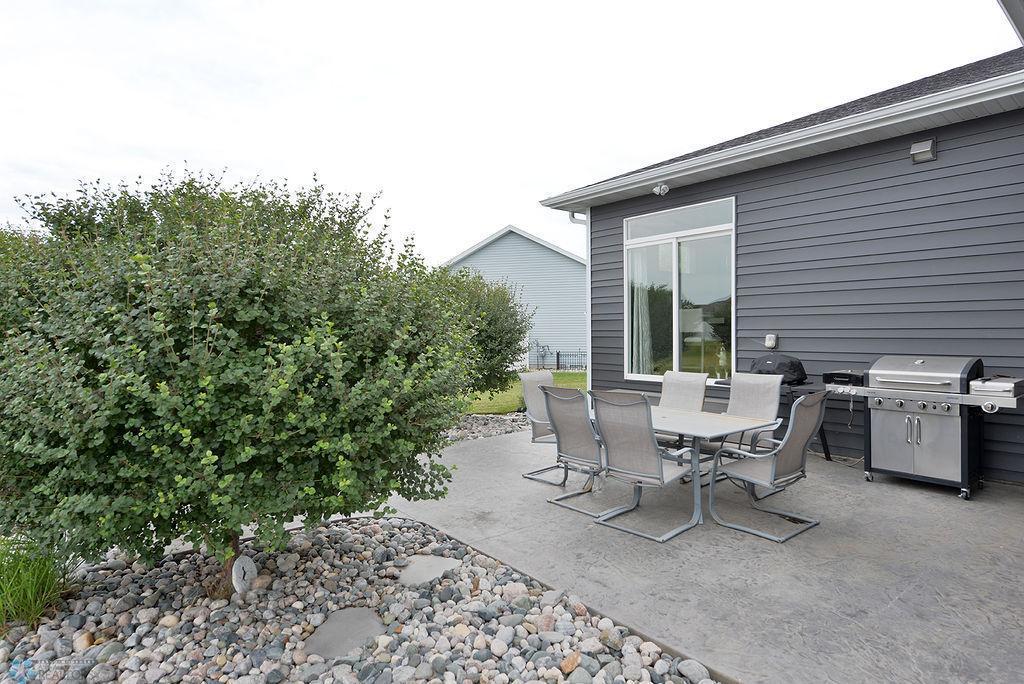 2943 6th E Street, West Fargo ND 58078 - Photo 33 of 35