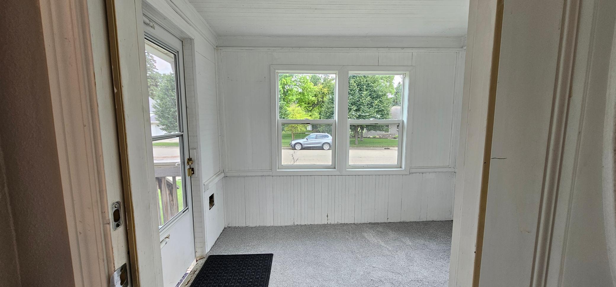 414 W Maple Avenue, Fergus Falls MN 56537 - Photo 3 of 23