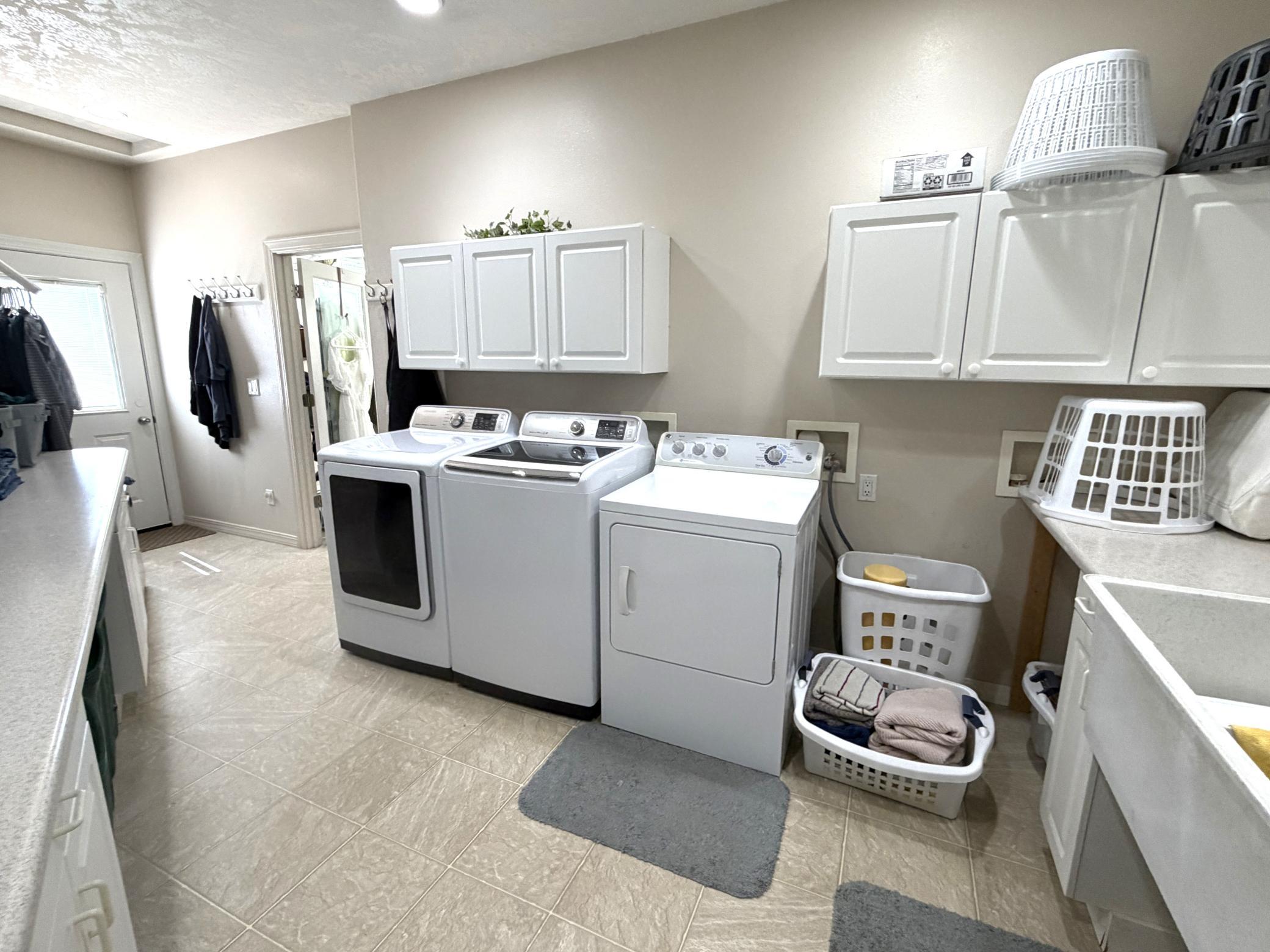 1904 single family home for sale at 21687 380th Street SE in Erskine, MN — 4 bed, 3 bath (photo 32 of 75)