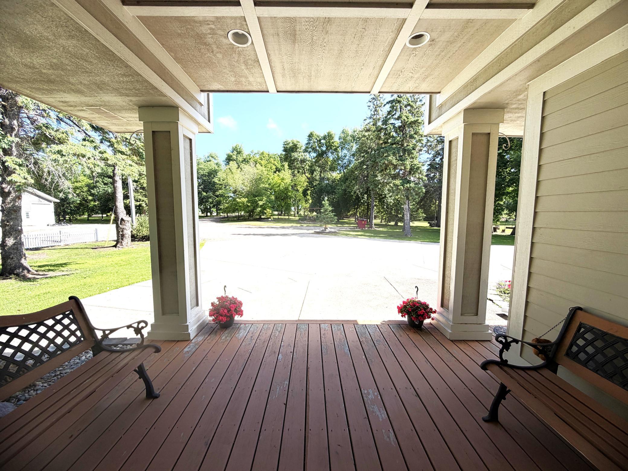 1904 single family home for sale at 21687 380th Street SE in Erskine, MN — 4 bed, 3 bath (photo 5 of 75)