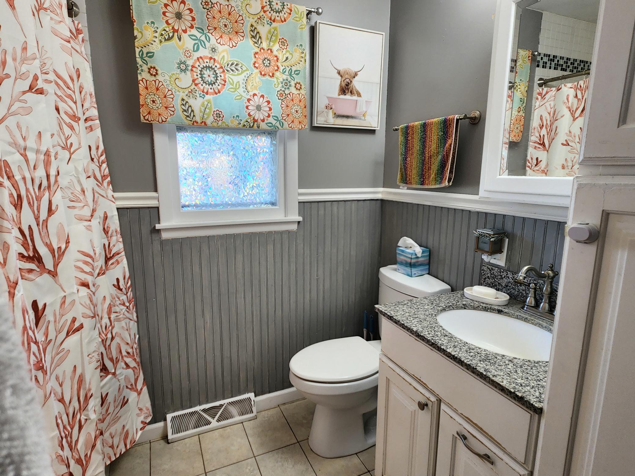 1967 single family home for sale at 908 Westwood Drive SW in Alexandria, MN — 3 bed, 2 bath (photo 11 of 15)