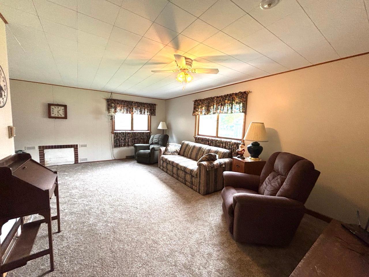 907 Arnold Avenue N, Thief River Falls MN 56701 - Photo 22 of 26