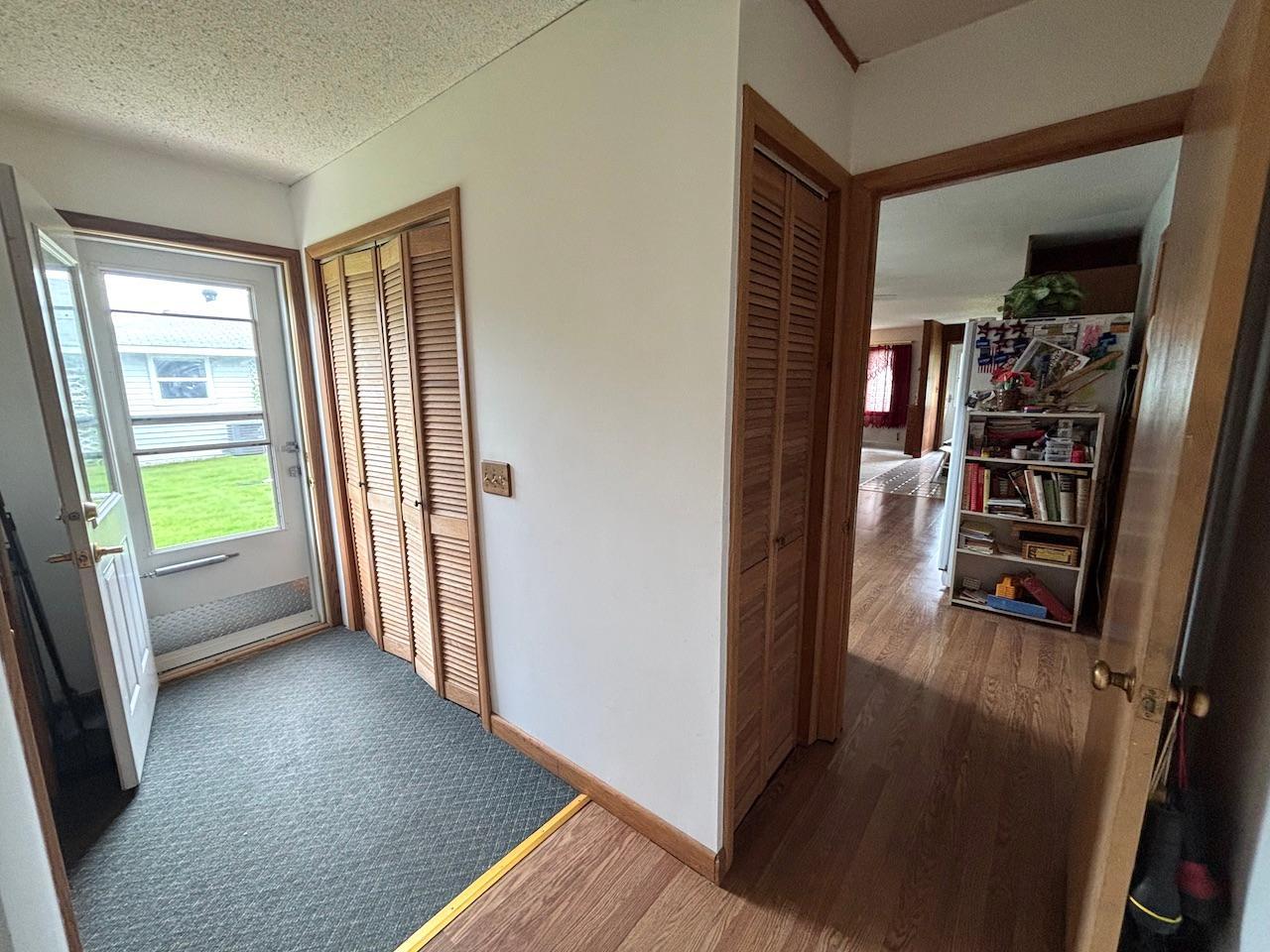 907 Arnold Avenue N, Thief River Falls MN 56701 - Photo 25 of 26