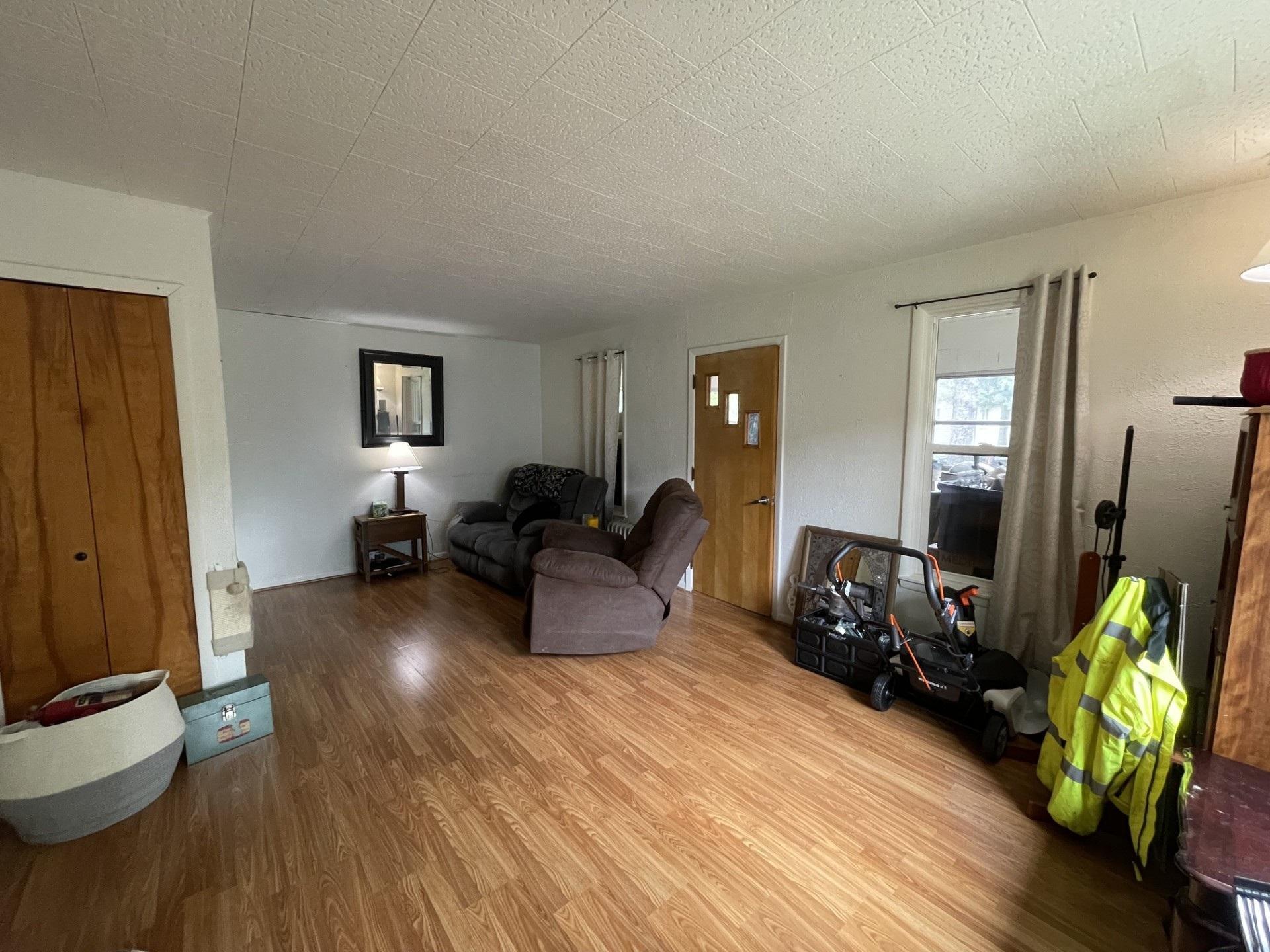 219 Gillis Avenue NE, Brainerd MN 56401 - Photo 4 of 29