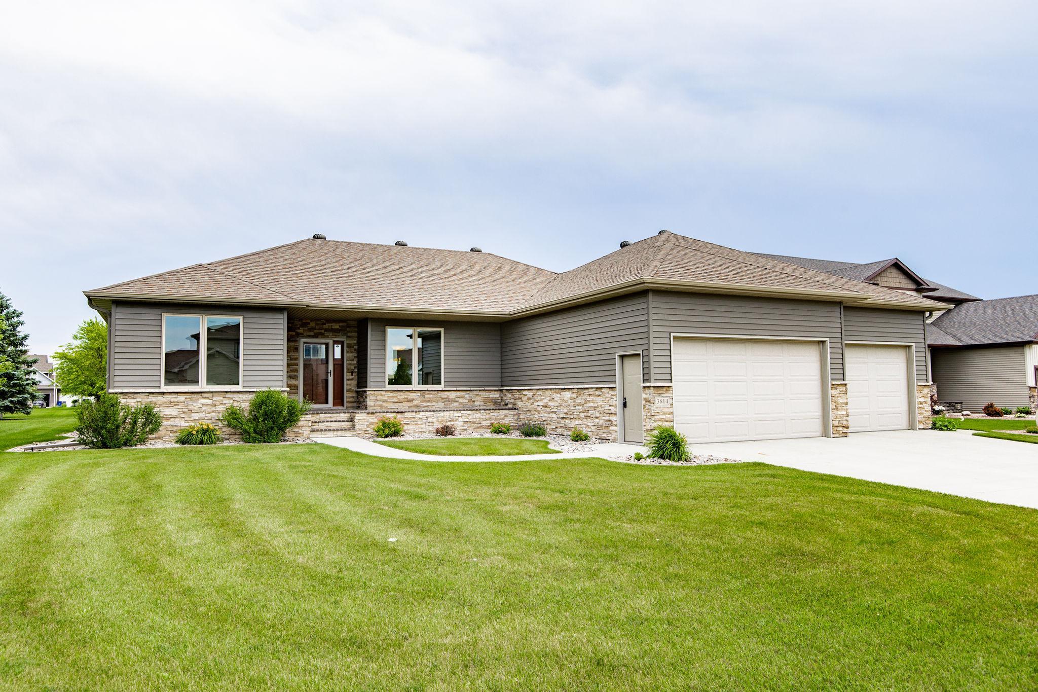 3814 22nd S Avenue, Moorhead MN 56560 - Photo 2 of 69