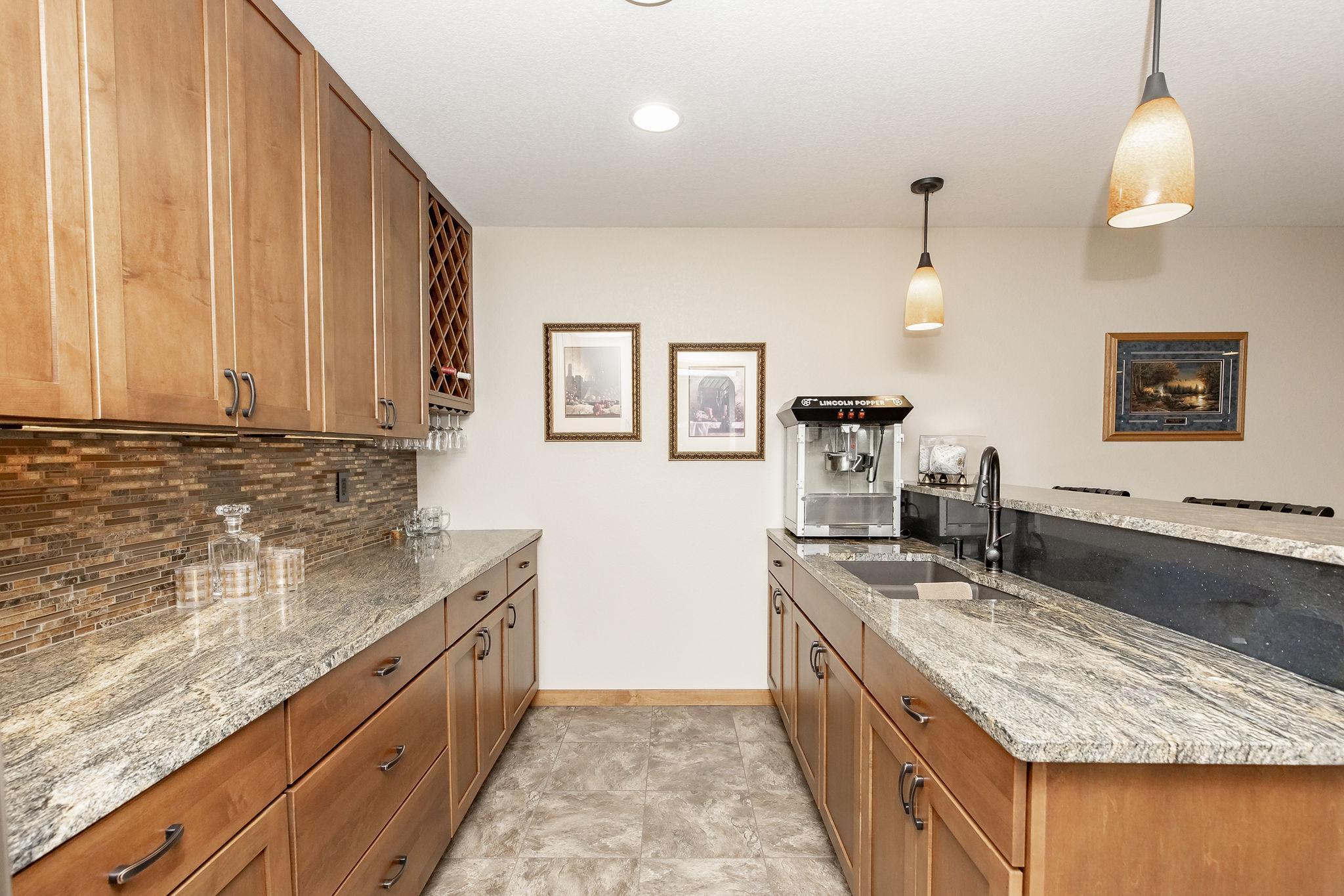 3814 22nd S Avenue, Moorhead MN 56560 - Photo 45 of 69