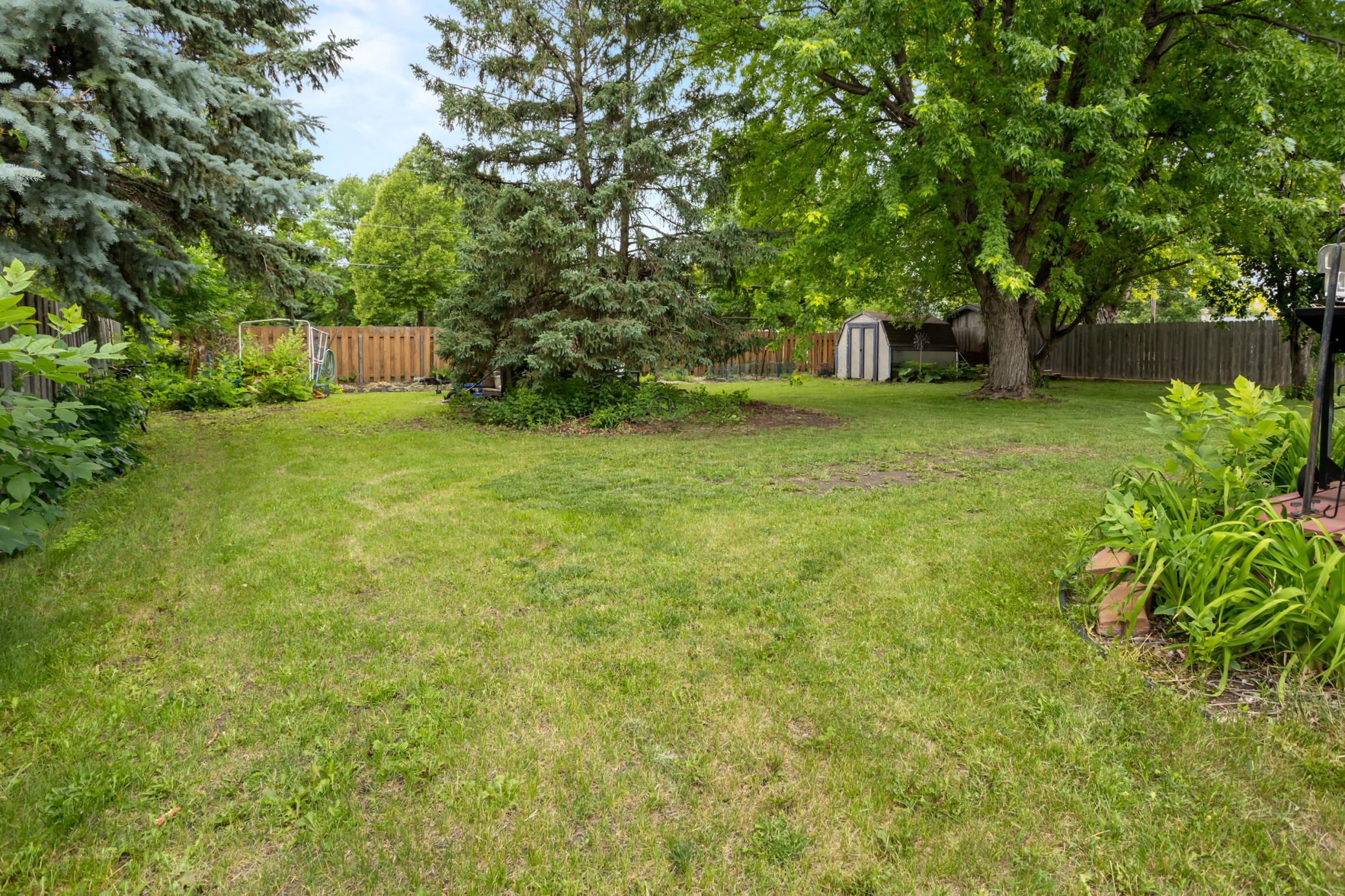 3715 Burritt S Street, Fargo ND 58104 - Photo 16 of 34