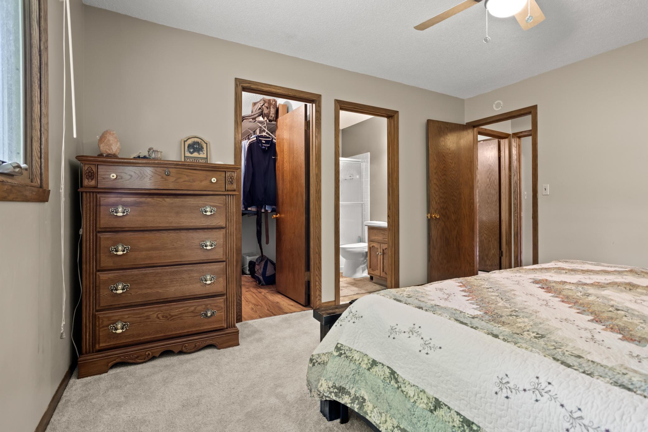 3715 Burritt S Street, Fargo ND 58104 - Photo 21 of 34