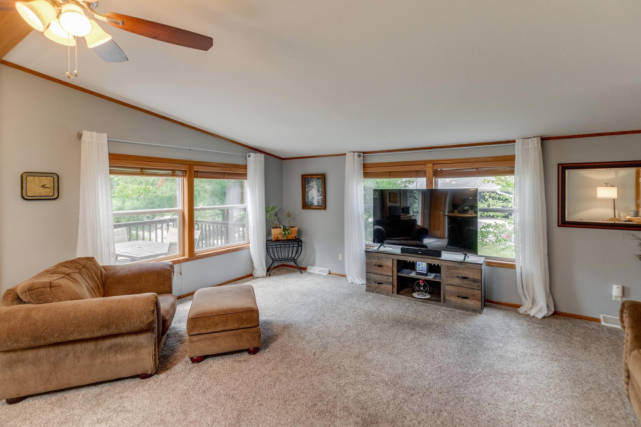 13335 E Shore Road, Crosslake MN 56442 - Photo 17 of 48