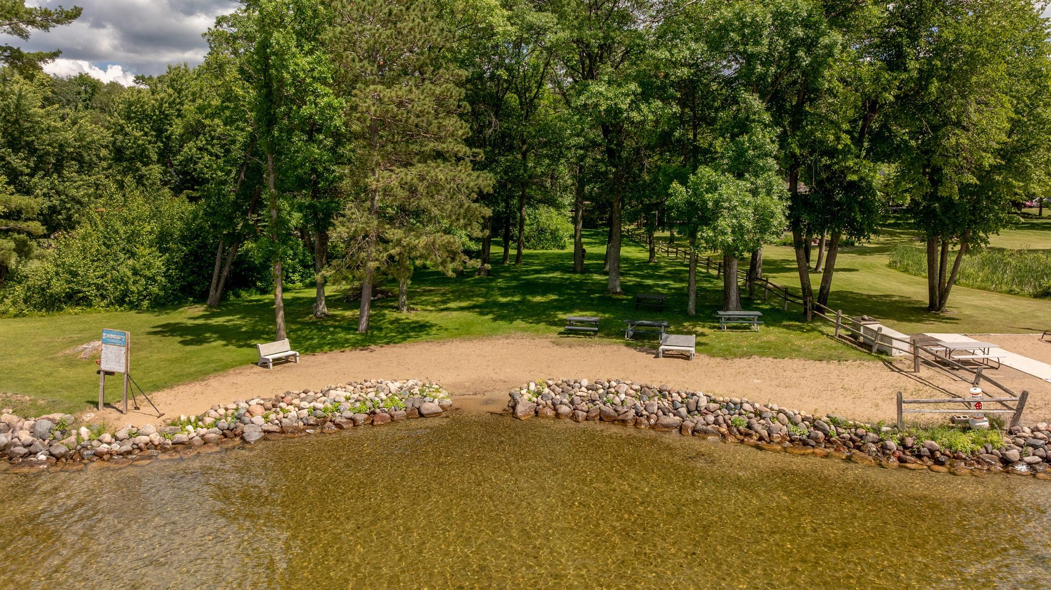 13335 E Shore Road, Crosslake MN 56442 - Photo 5 of 48
