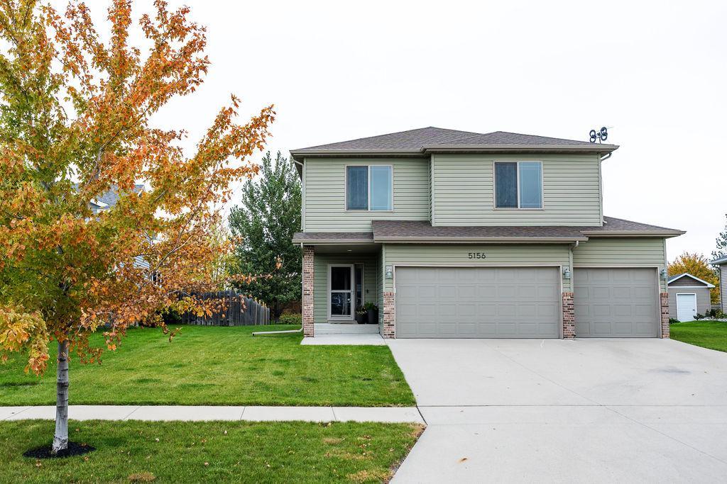 2011 single family home for sale at 5156 44th Street S in Fargo, ND — 3 bed, 3 bath
