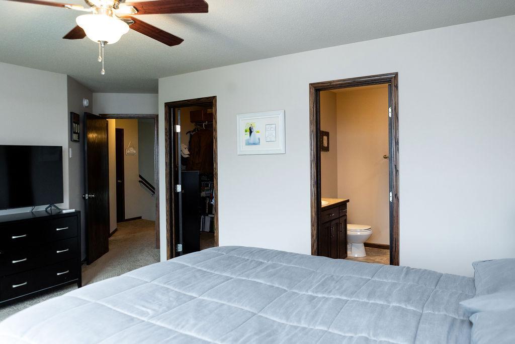 2011 single family home for sale at 5156 44th Street S in Fargo, ND — 3 bed, 3 bath (photo 17 of 71)