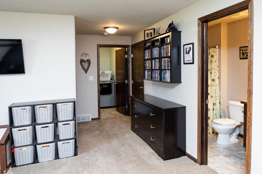 2011 single family home for sale at 5156 44th Street S in Fargo, ND — 3 bed, 3 bath (photo 43 of 71)