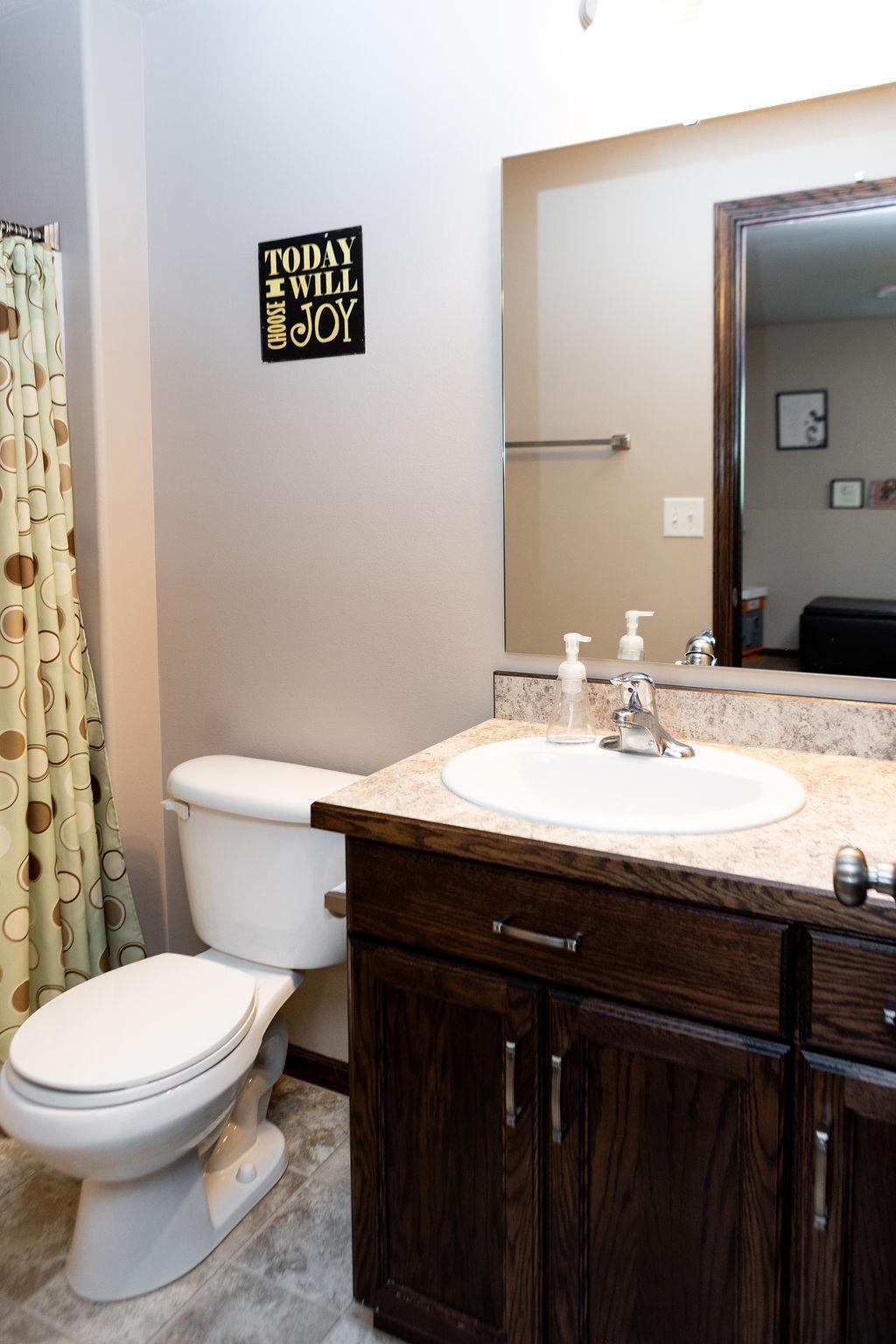 2011 single family home for sale at 5156 44th Street S in Fargo, ND — 3 bed, 3 bath (photo 44 of 71)