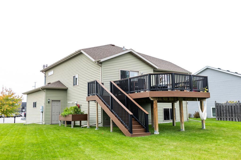 2011 single family home for sale at 5156 44th Street S in Fargo, ND — 3 bed, 3 bath (photo 60 of 71)