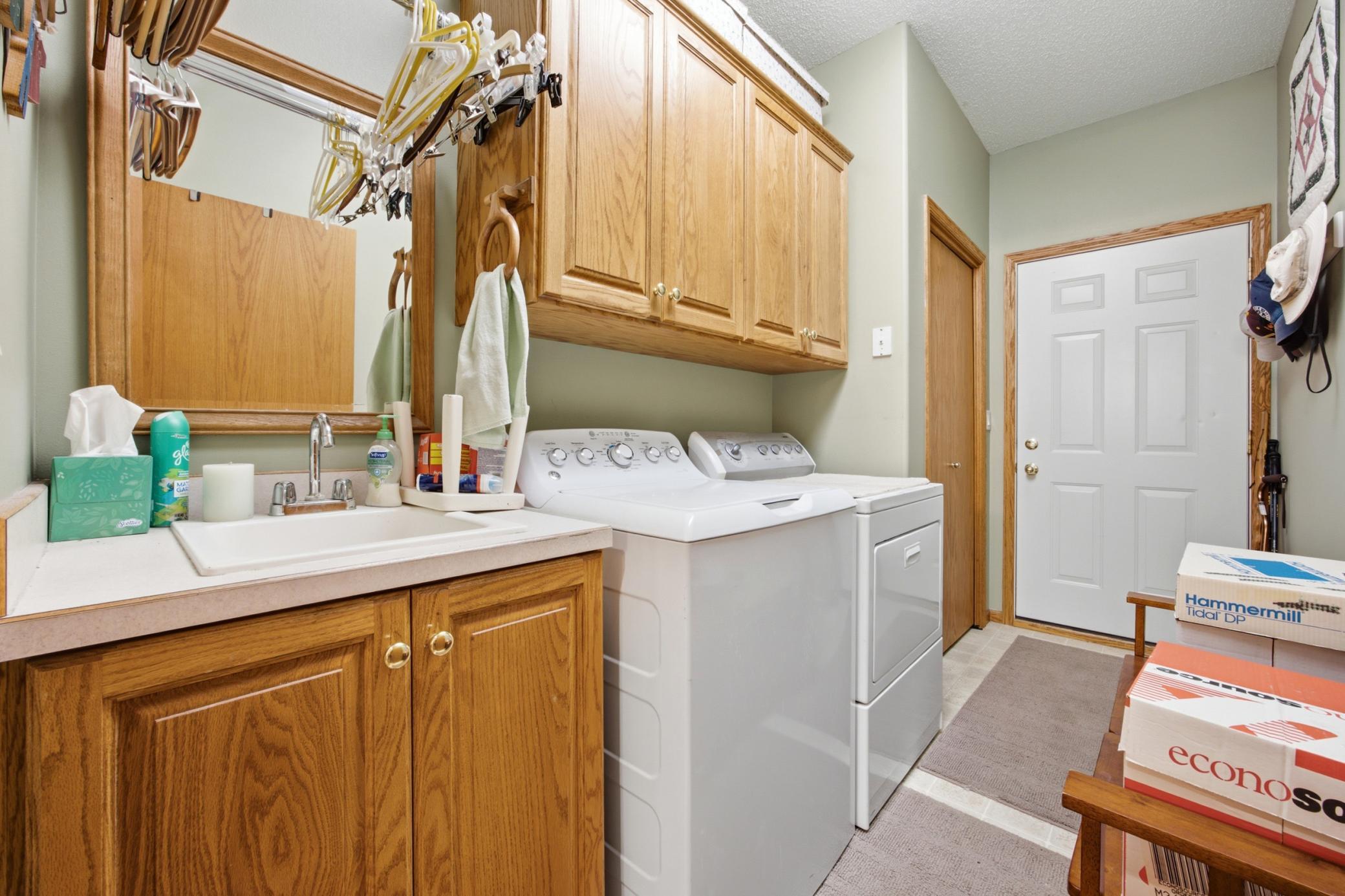 424 44th S Avenue, Moorhead MN 56560 - Photo 17 of 37