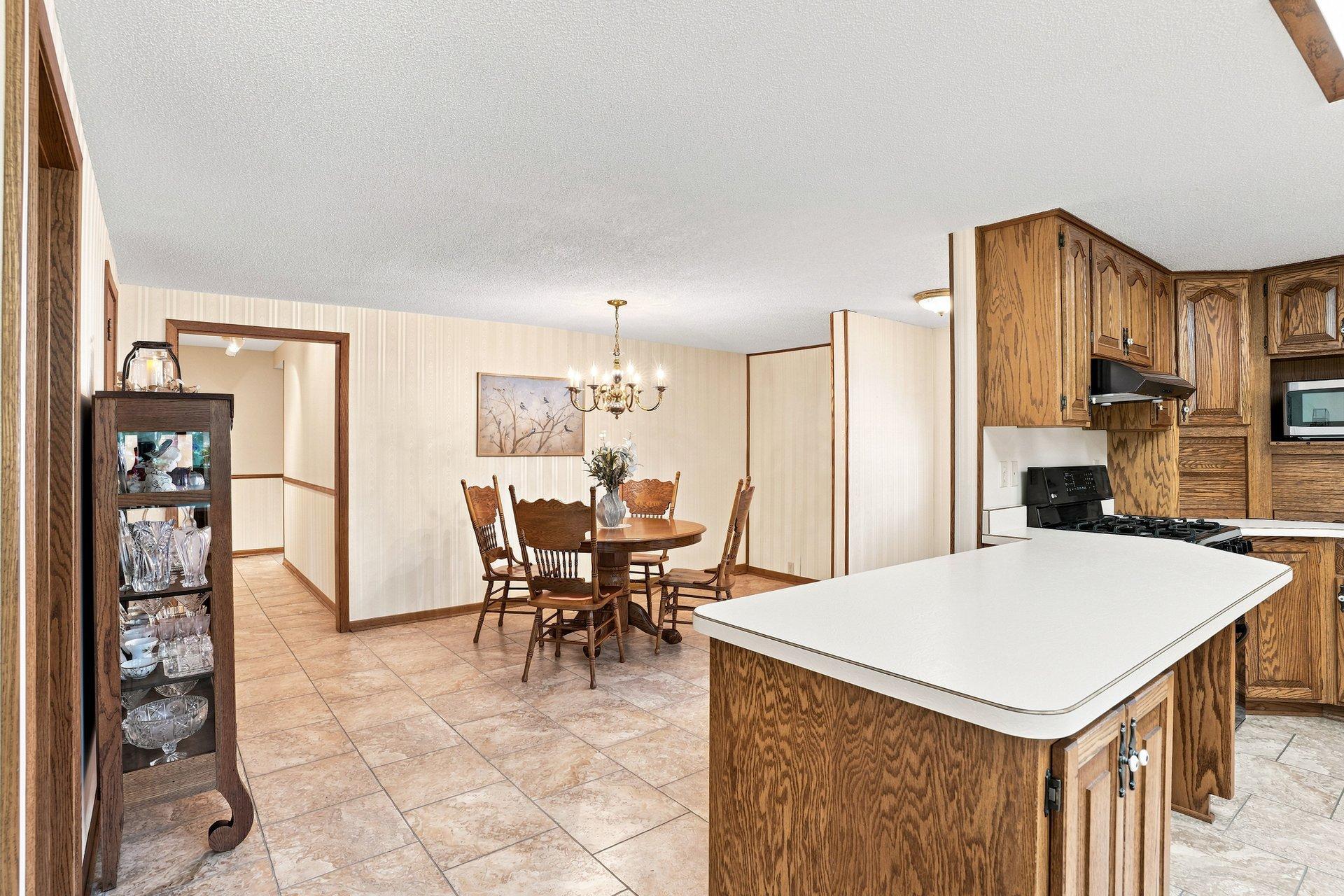 1956 single family home for sale at 39212 Hwy 18 in Aitkin, MN — 3 bed, 2 bath (photo 14 of 54)