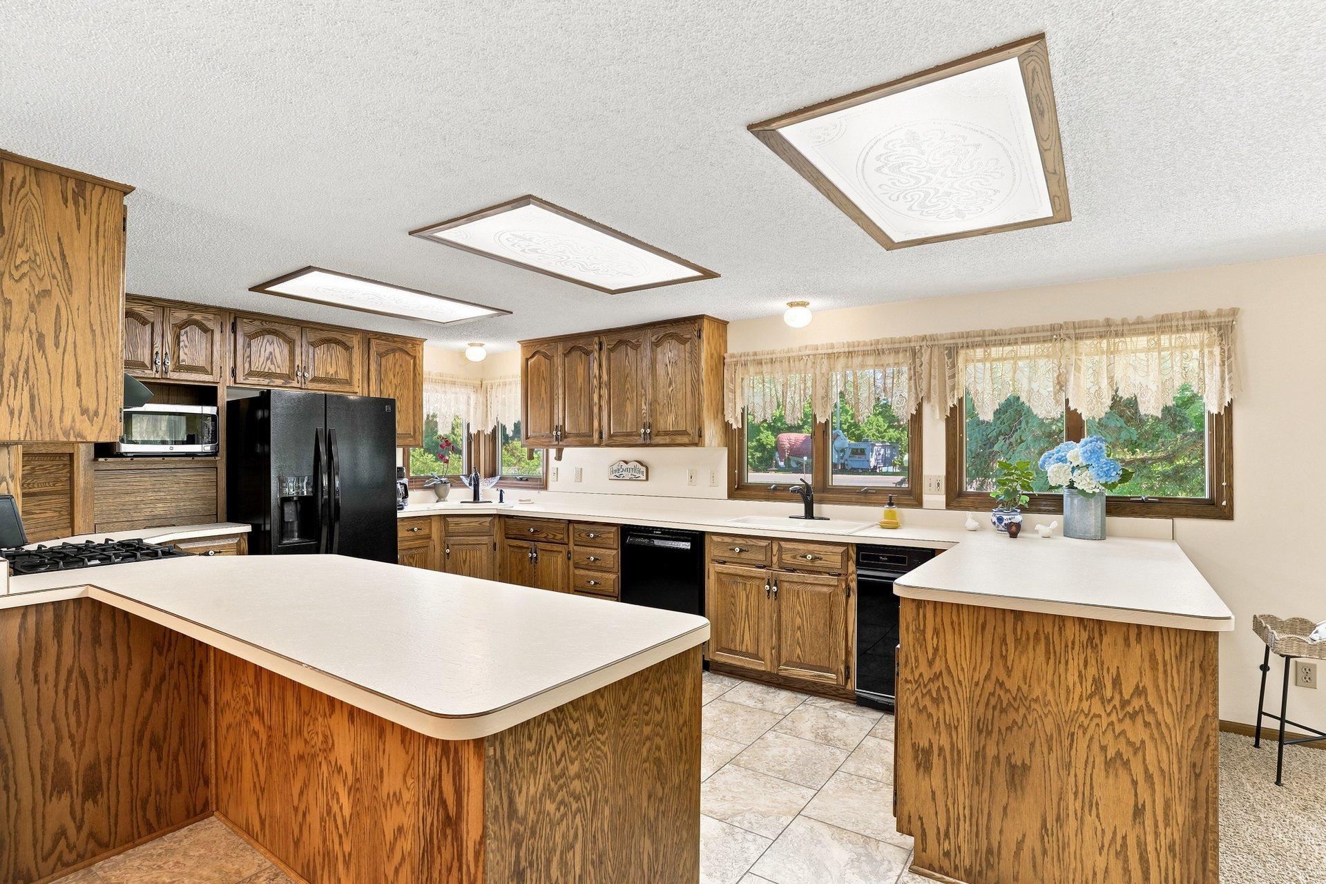 1956 single family home for sale at 39212 Hwy 18 in Aitkin, MN — 3 bed, 2 bath (photo 3 of 54)