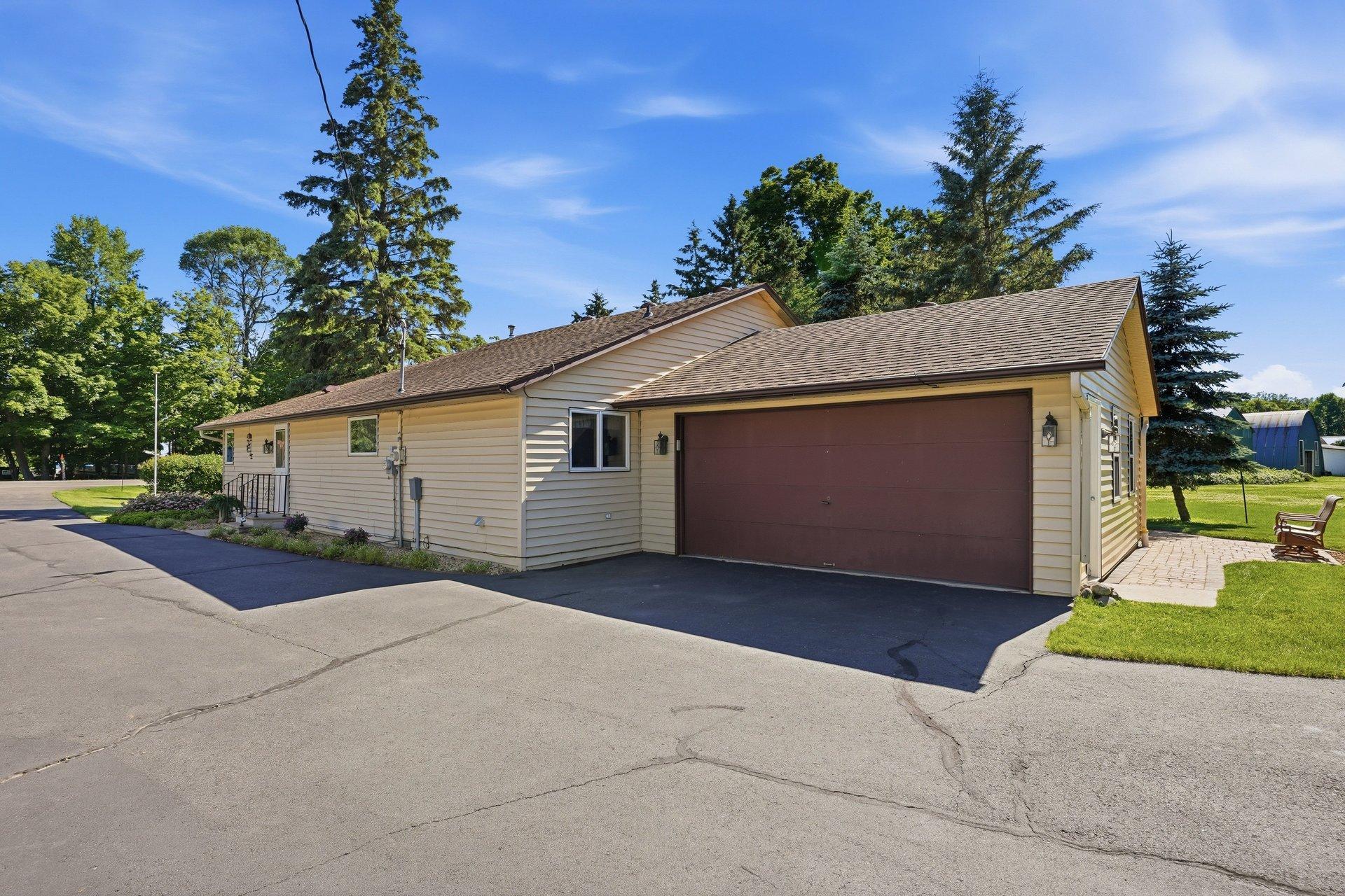 1956 single family home for sale at 39212 Hwy 18 in Aitkin, MN — 3 bed, 2 bath (photo 7 of 54)