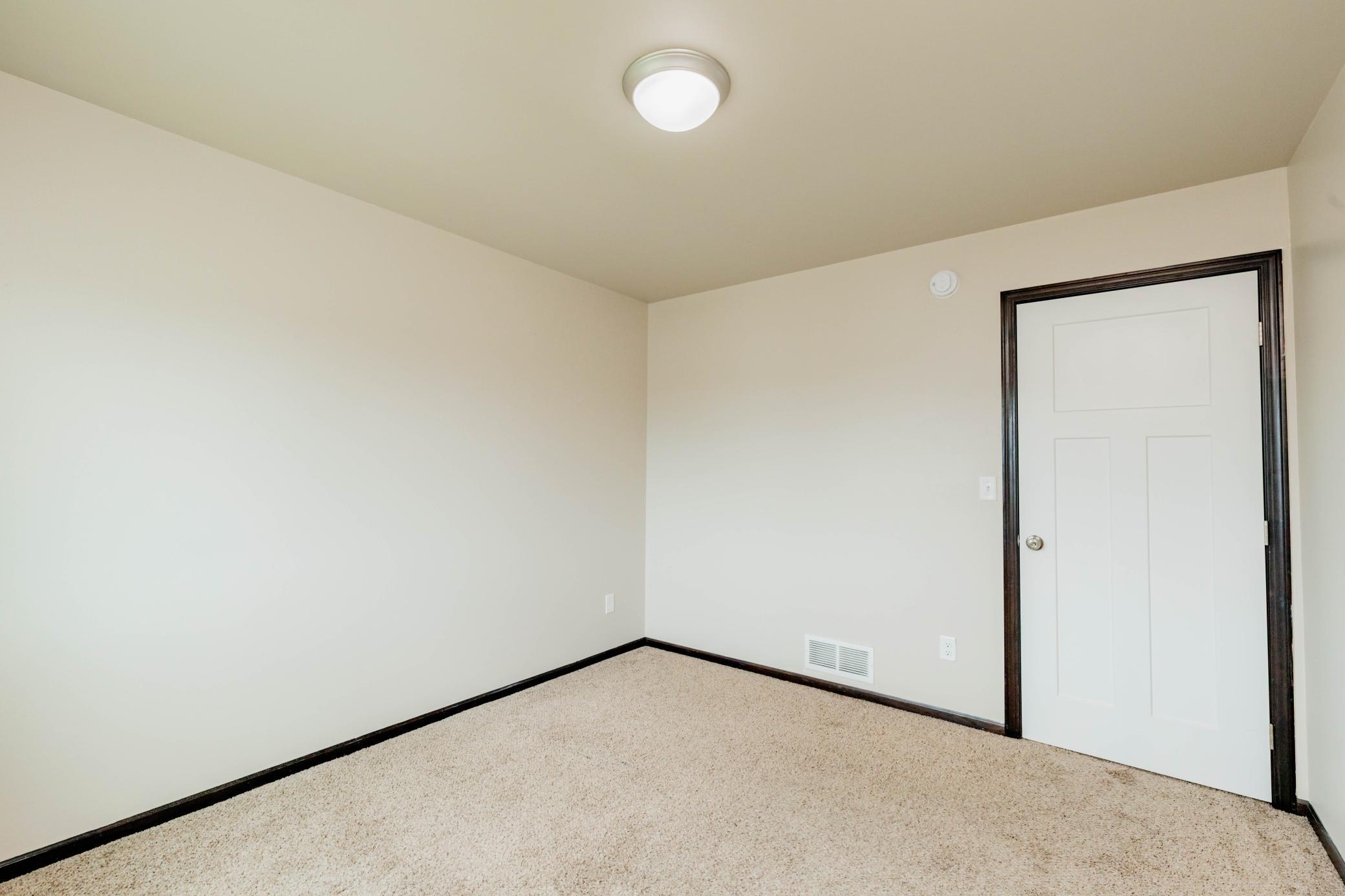 3034 38th S Avenue, Moorhead MN 56560 - Photo 23 of 38