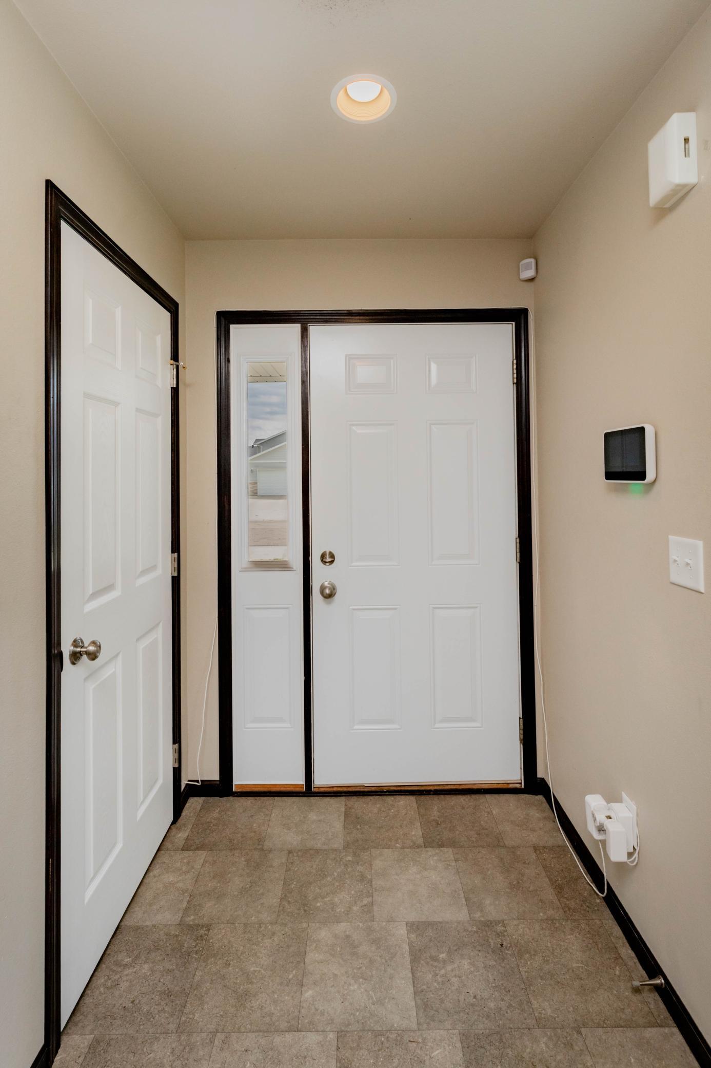 3034 38th S Avenue, Moorhead MN 56560 - Photo 5 of 38