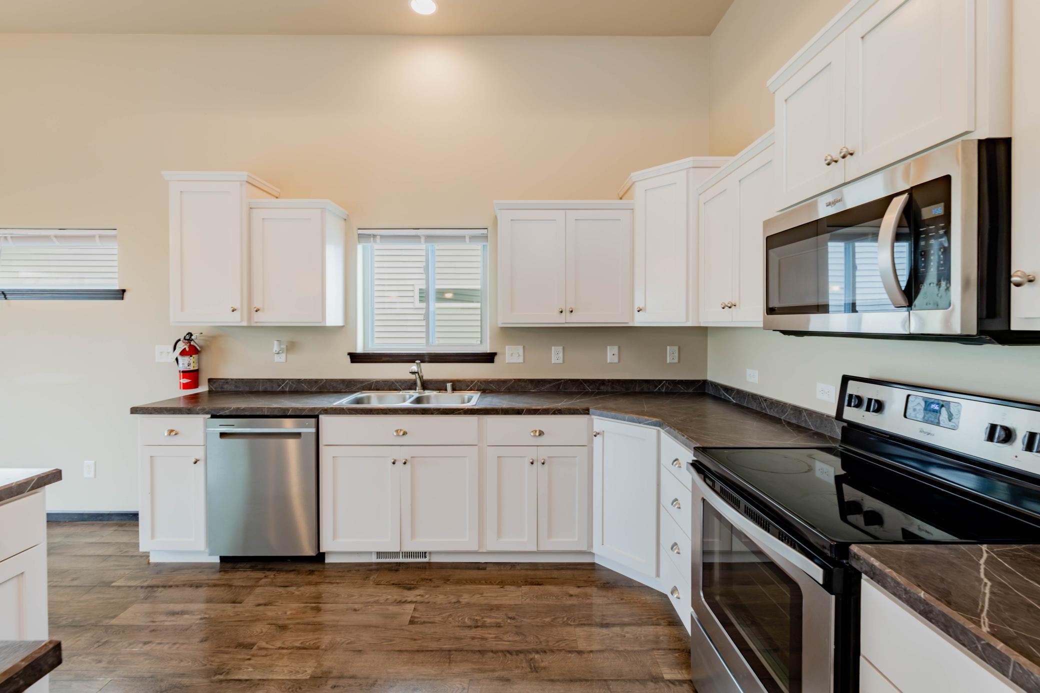 3034 38th S Avenue, Moorhead MN 56560 - Photo 10 of 38