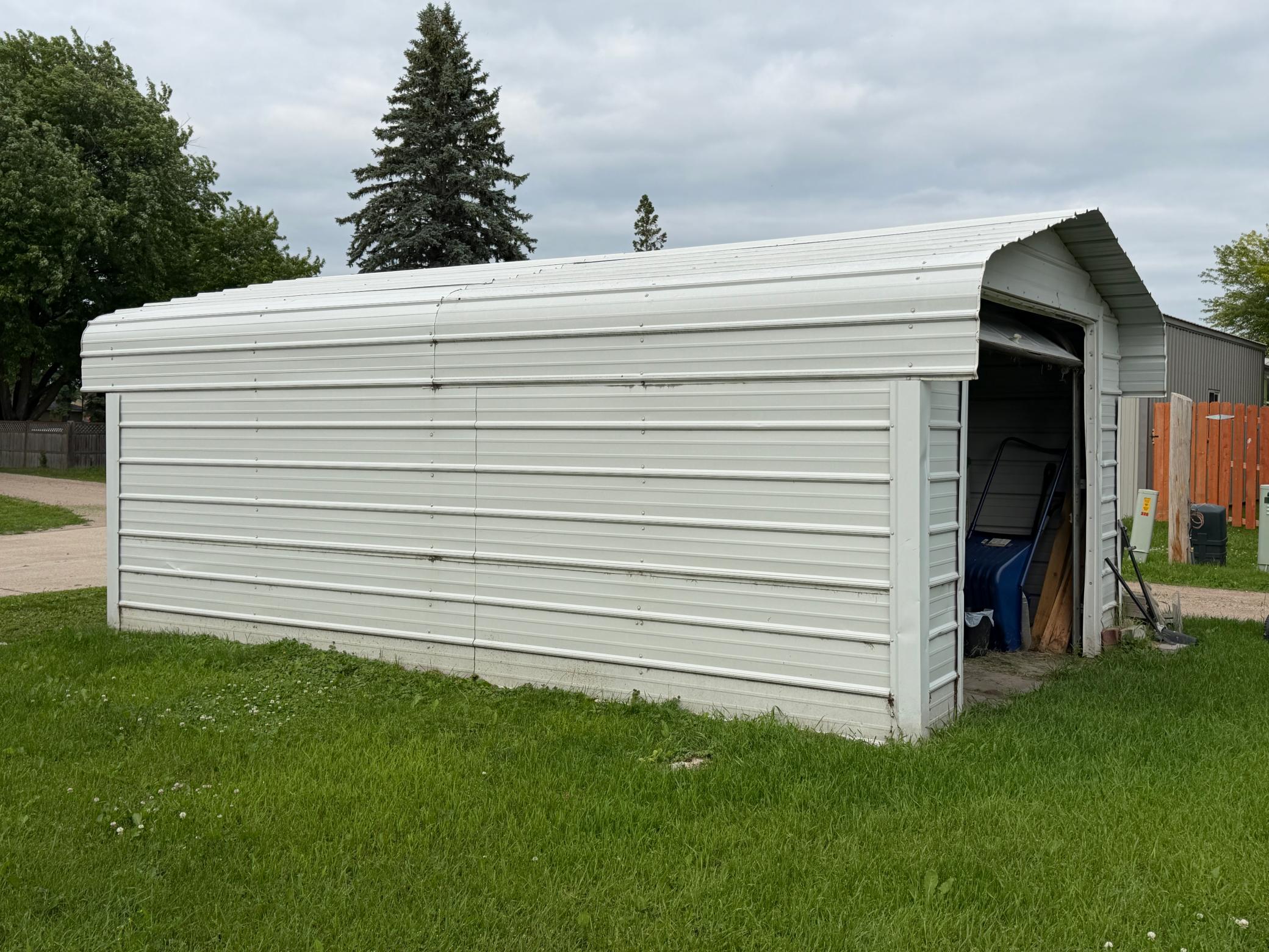 204 3rd Avenue SW, Roseau MN 56751 - Photo 22 of 26