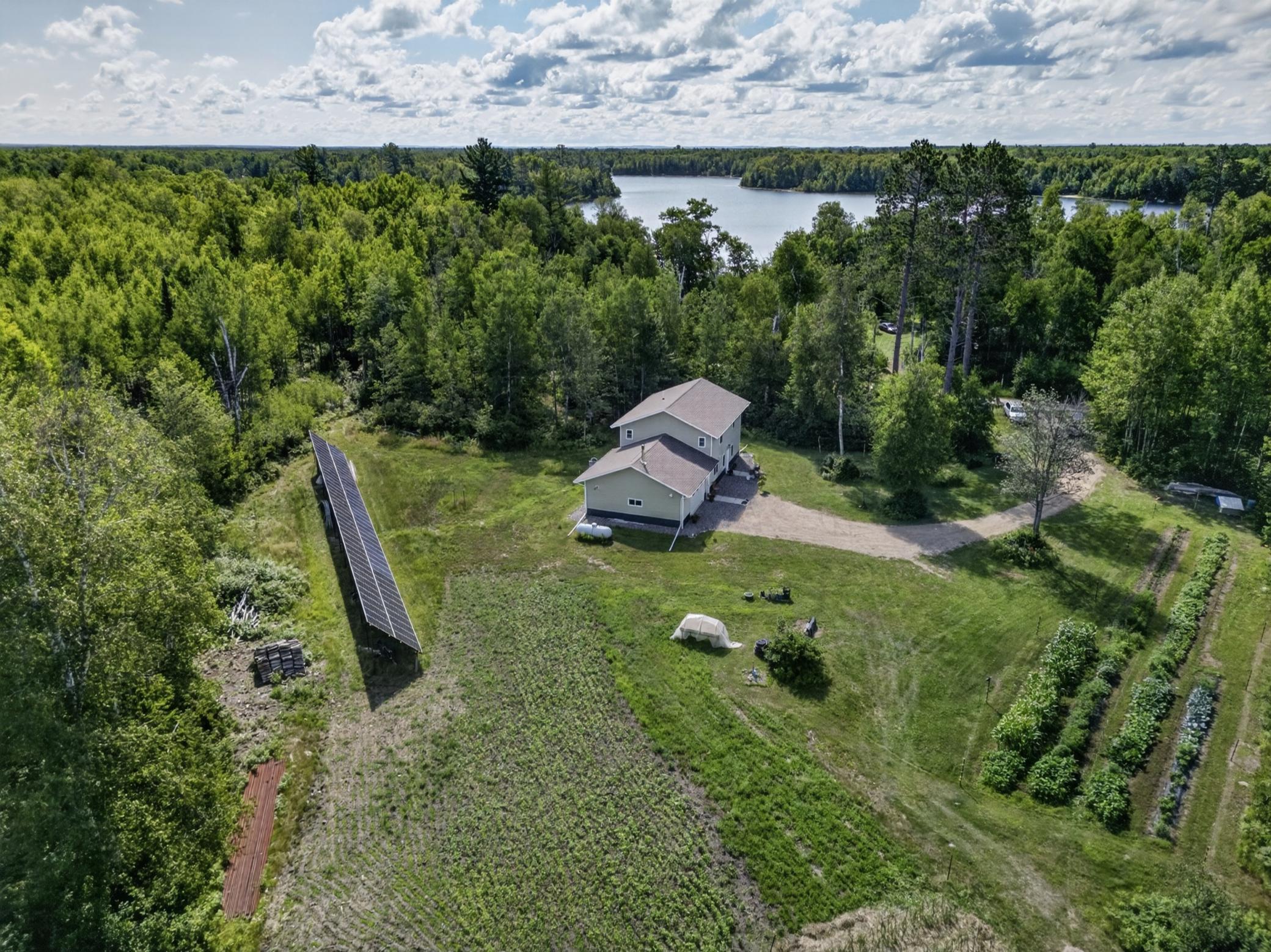 2021 single family home for sale at 51150 N White Swan Lake Rd in Bigfork, MN — 2 bed, 2 bath (photo 4 of 63)