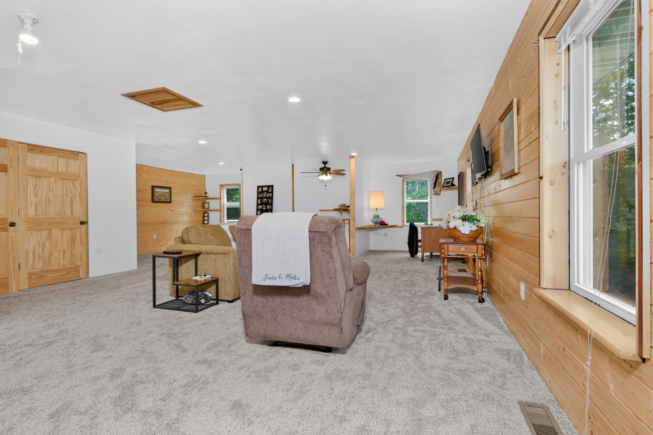 2021 single family home for sale at 51150 N White Swan Lake Rd in Bigfork, MN — 2 bed, 2 bath (photo 31 of 63)