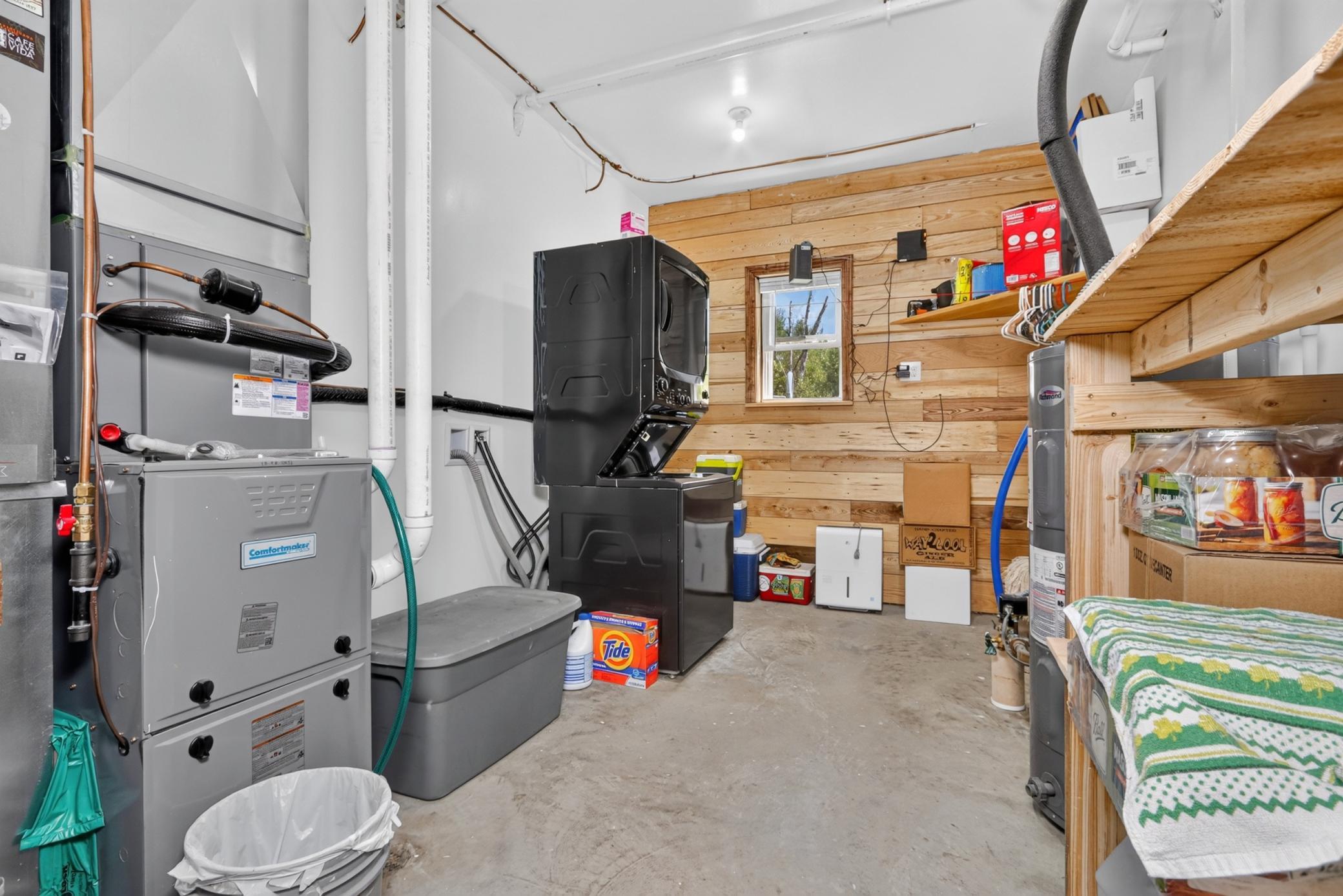 2021 single family home for sale at 51150 N White Swan Lake Rd in Bigfork, MN — 2 bed, 2 bath (photo 38 of 63)