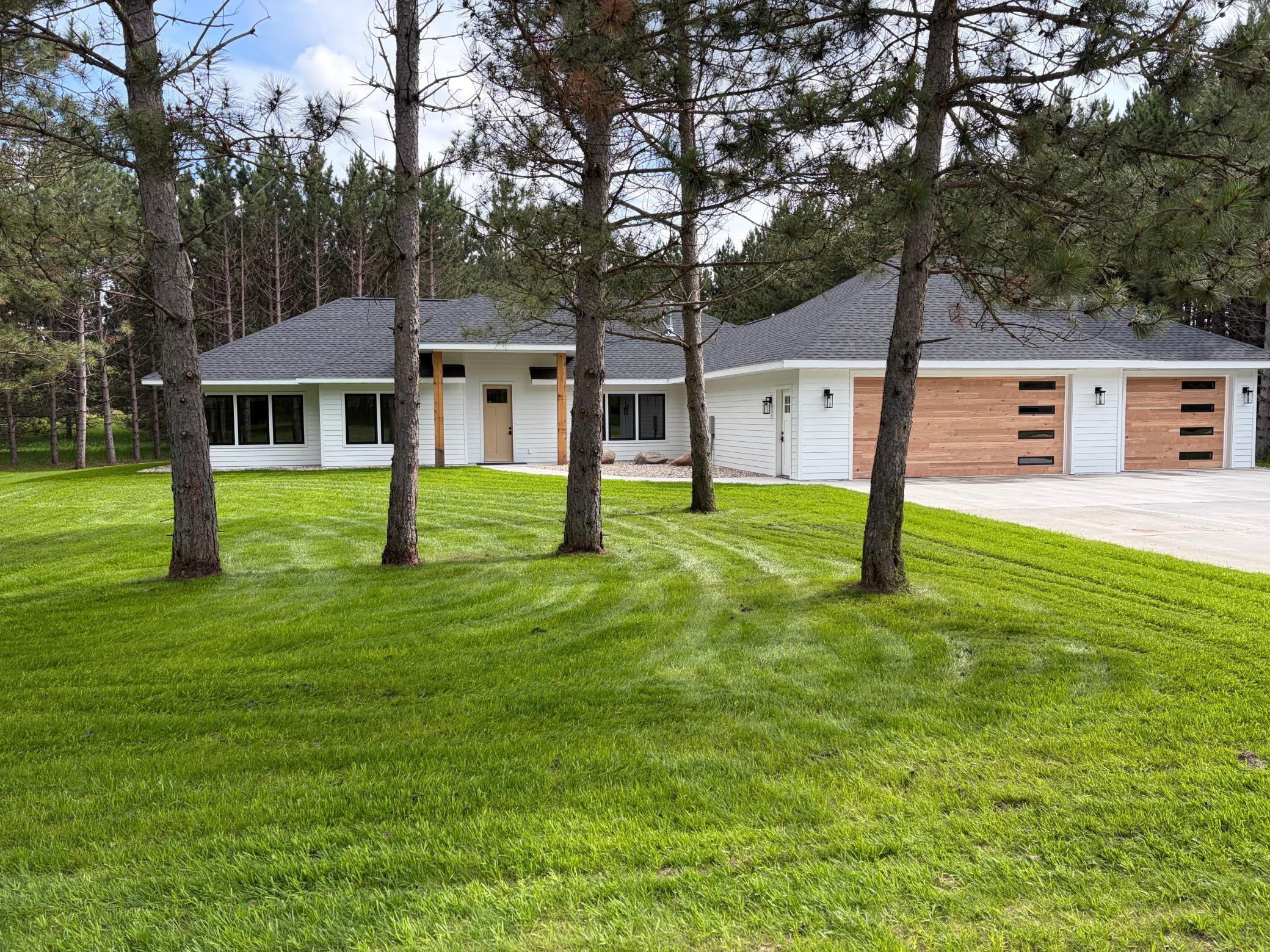 2370 Emerald Way NE, Alexandria MN 56308 - Photo 2 of 22