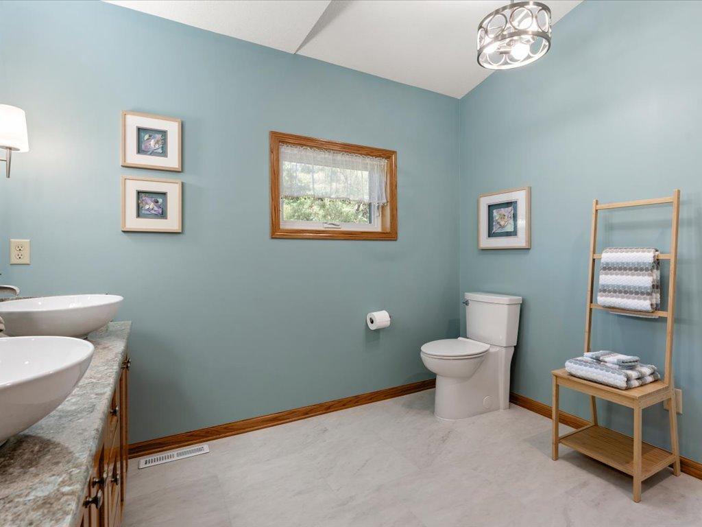 1995 single family home for sale at 25918 Indigo Drive in Park Rapids, MN — 3 bed, 3 bath (photo 35 of 48)