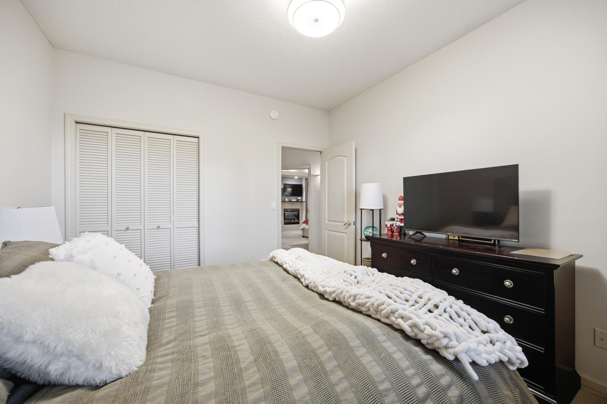 4825 Meadow Creek S Drive, Fargo ND 58104 - Photo 48 of 93