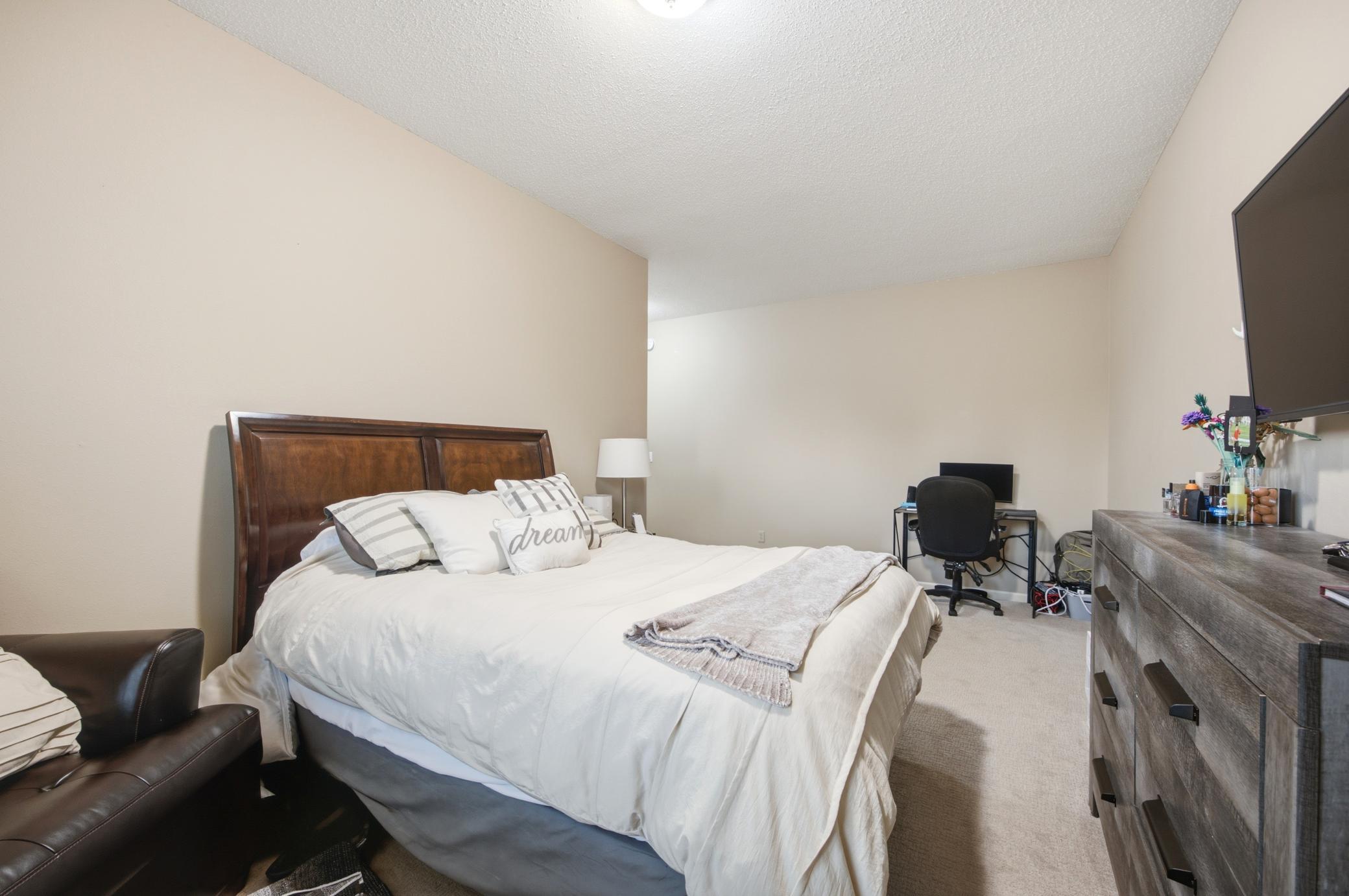 4825 Meadow Creek S Drive, Fargo ND 58104 - Photo 51 of 93