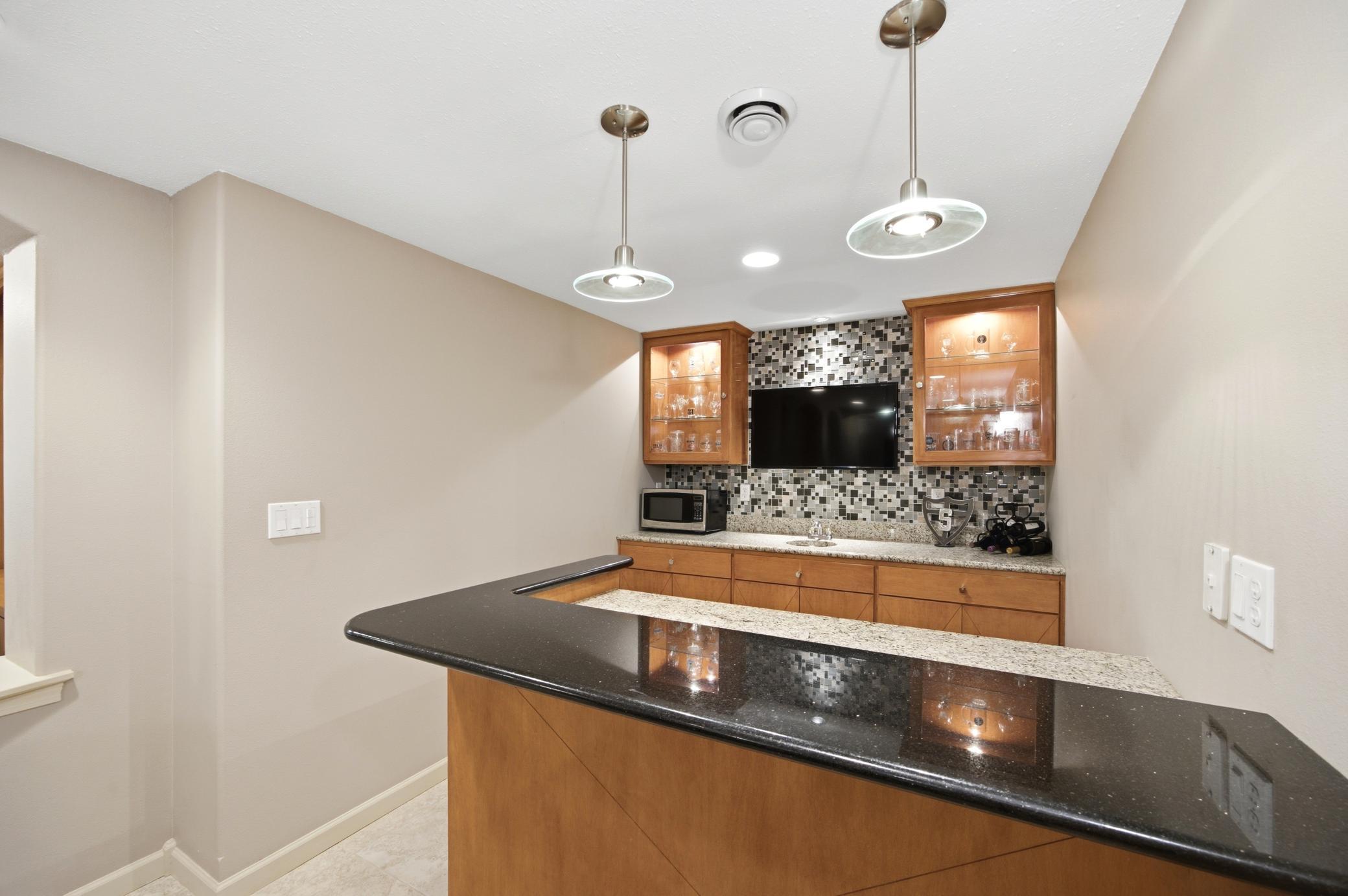 4825 Meadow Creek S Drive, Fargo ND 58104 - Photo 60 of 93