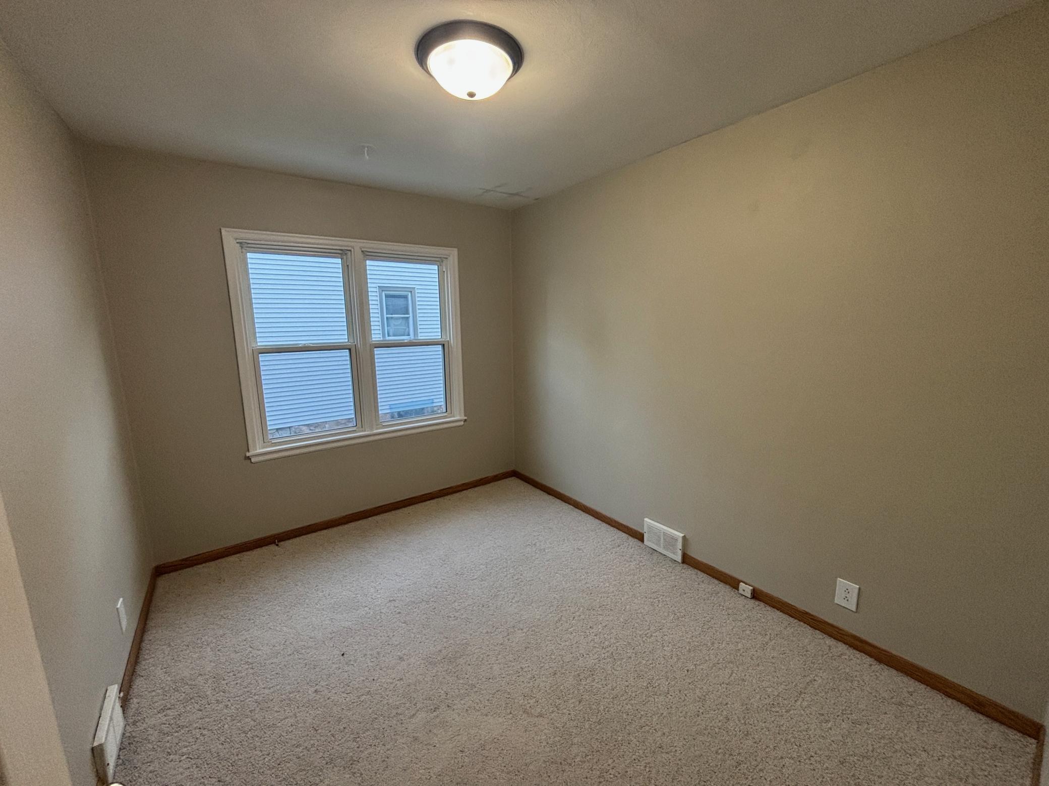 1950 duplex for sale at 1110 12th Street S in Moorhead, MN — 4 bed, 2 bath (photo 12 of 19)