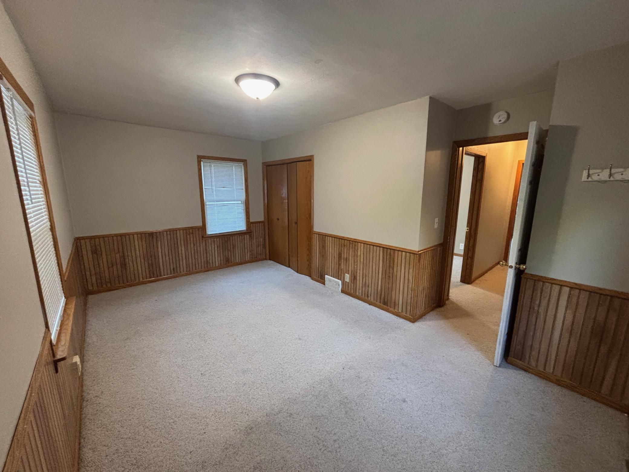 1950 duplex for sale at 1110 12th Street S in Moorhead, MN — 4 bed, 2 bath (photo 9 of 19)