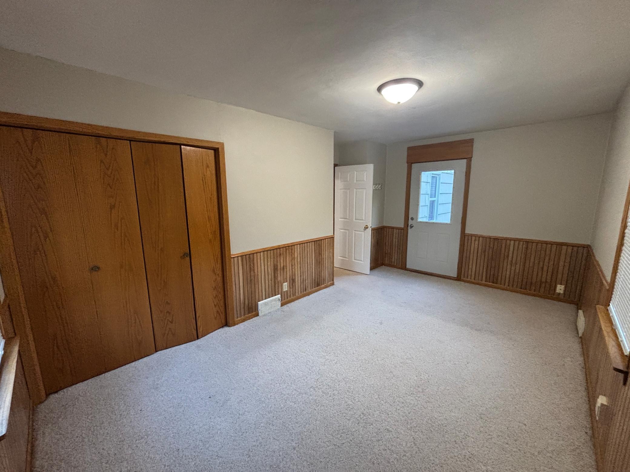1950 duplex for sale at 1110 12th Street S in Moorhead, MN — 4 bed, 2 bath (photo 10 of 19)