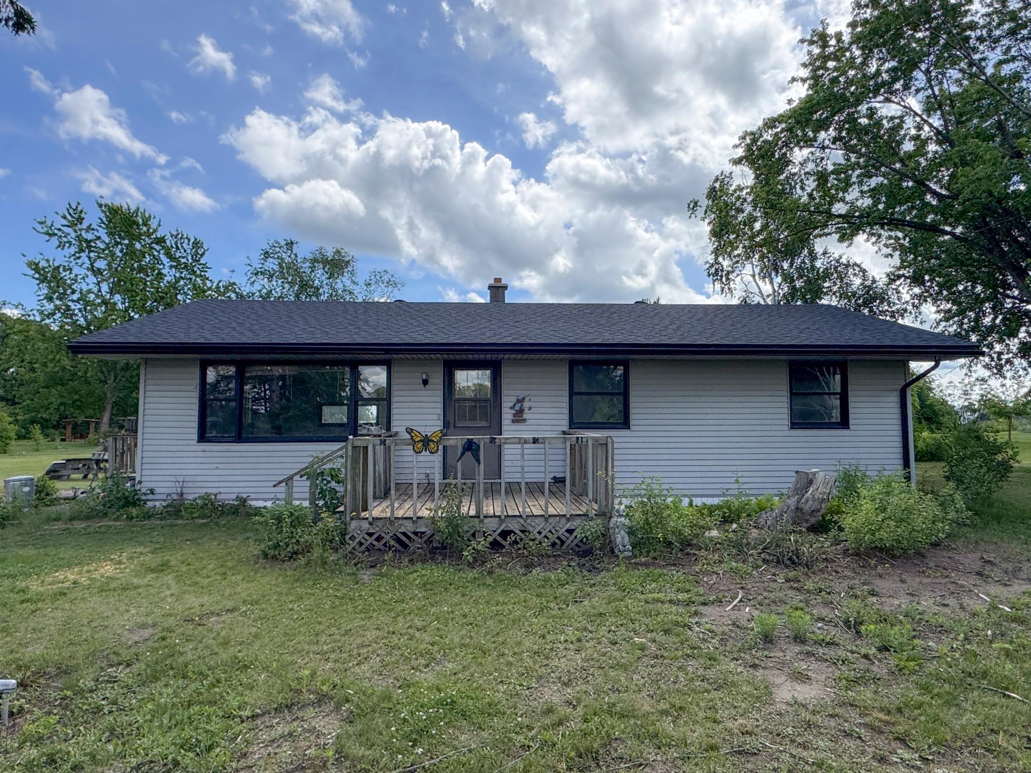 2926 Madison Avenue SW, Bemidji MN 56601 - Photo 2 of 16