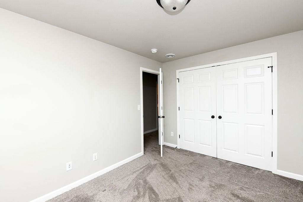 2046 W 11th W Street, West Fargo ND 58078 - Photo 25 of 27