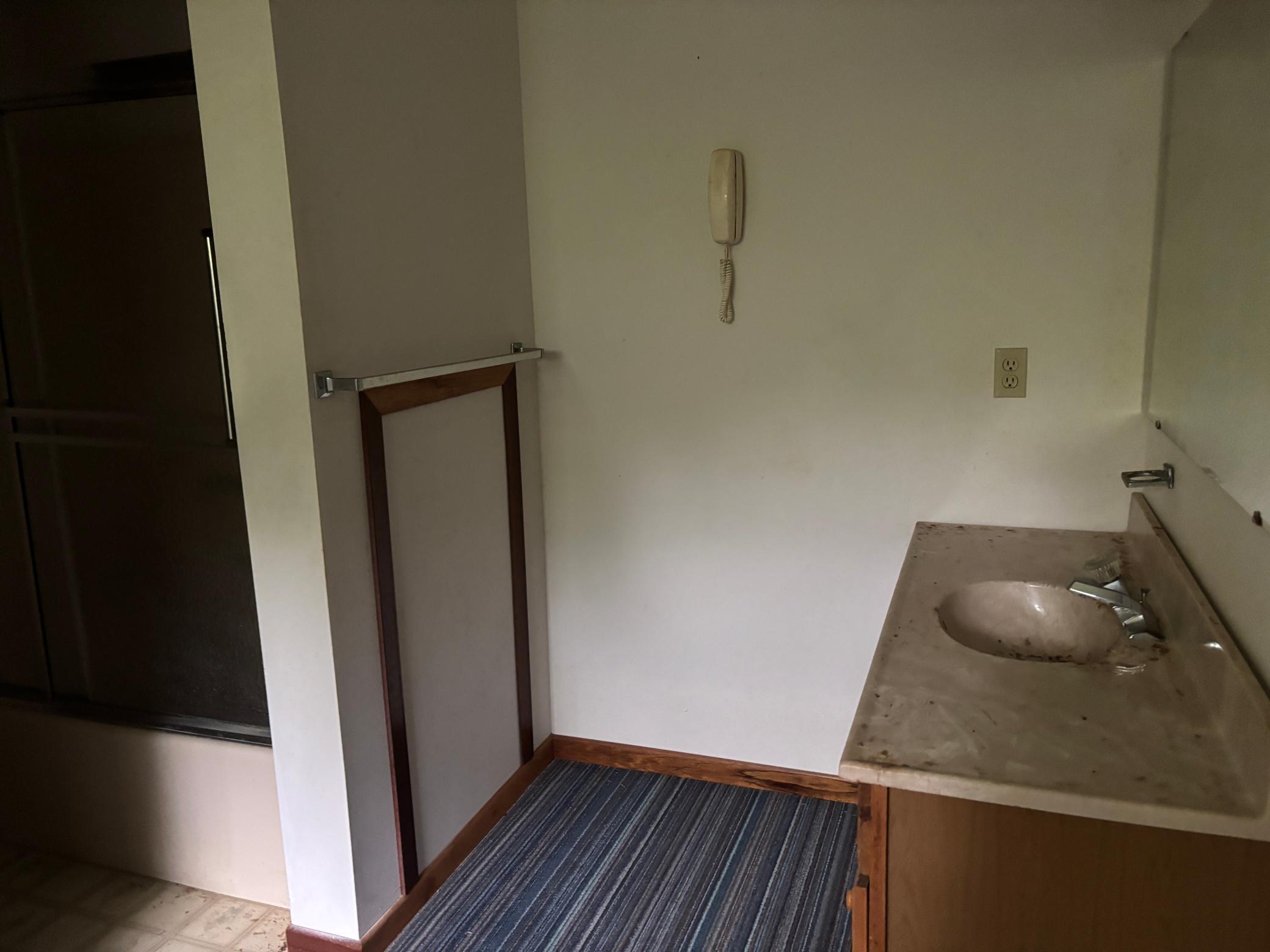 1975 single family home for sale at 15876 Sandy Beach Road SE in Mentor, MN — 2 bed, 2 bath (photo 13 of 31)