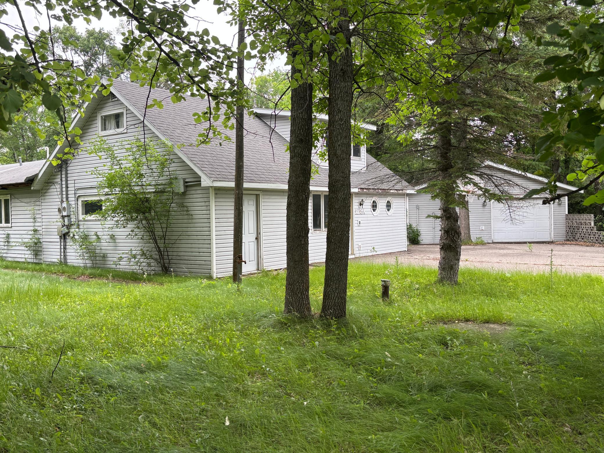 1975 single family home for sale at 15876 Sandy Beach Road SE in Mentor, MN — 2 bed, 2 bath (photo 3 of 31)