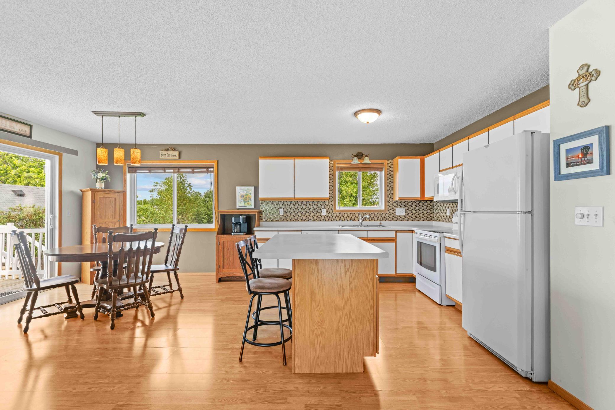 1707 Huntington Drive, West Fargo ND 58078 - Photo 15 of 48