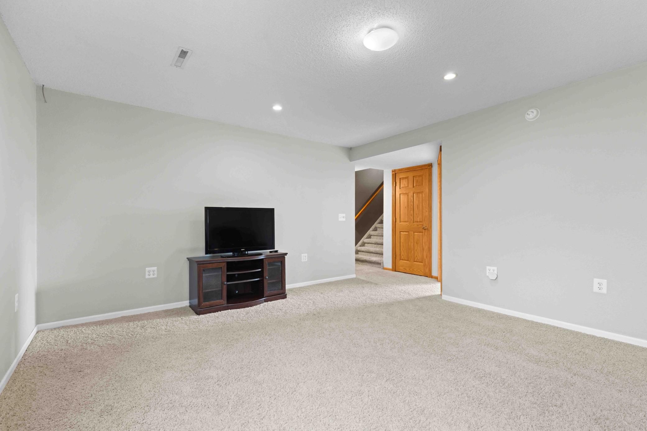 1707 Huntington Drive, West Fargo ND 58078 - Photo 28 of 48