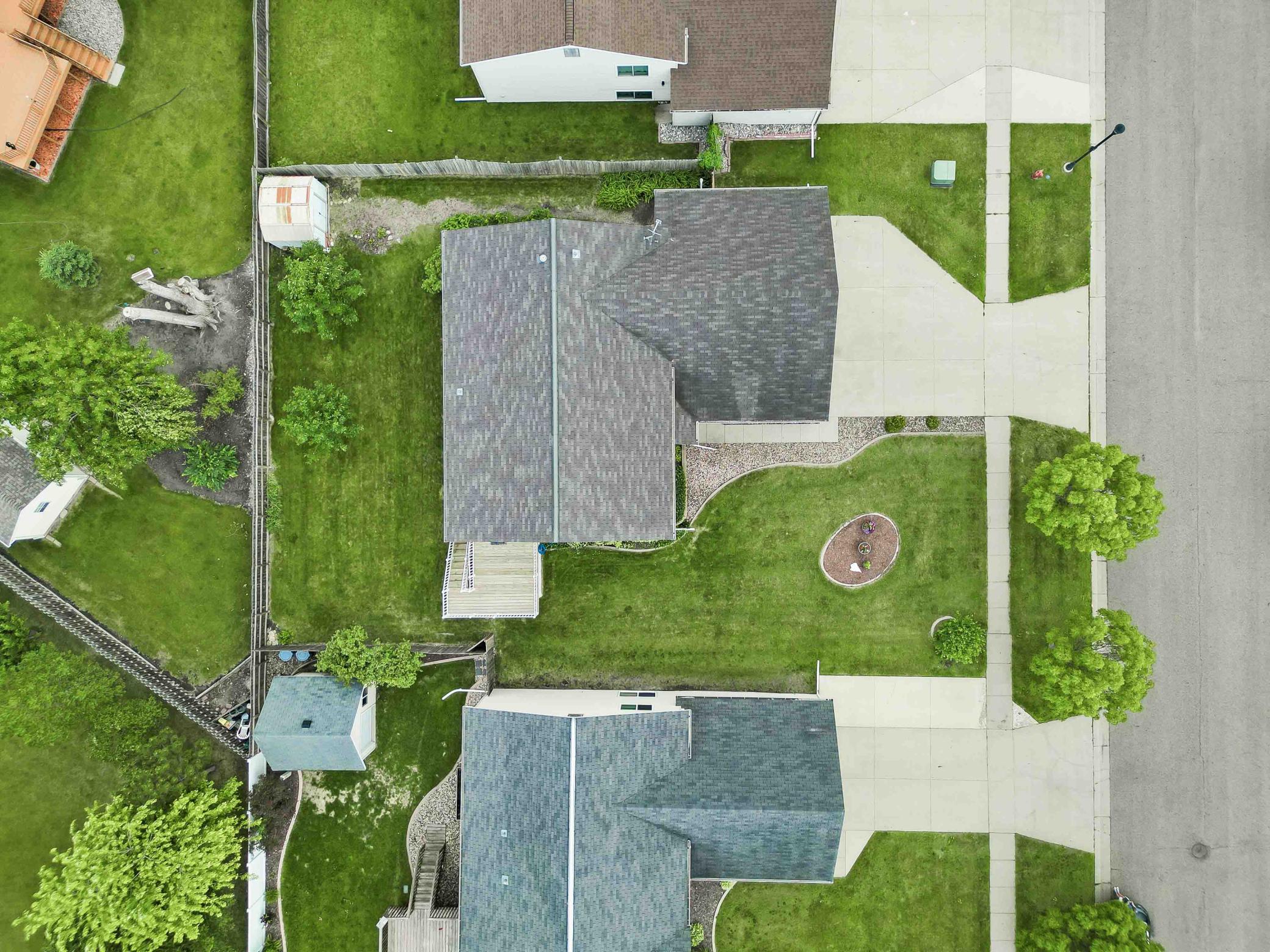 1707 Huntington Drive, West Fargo ND 58078 - Photo 5 of 48