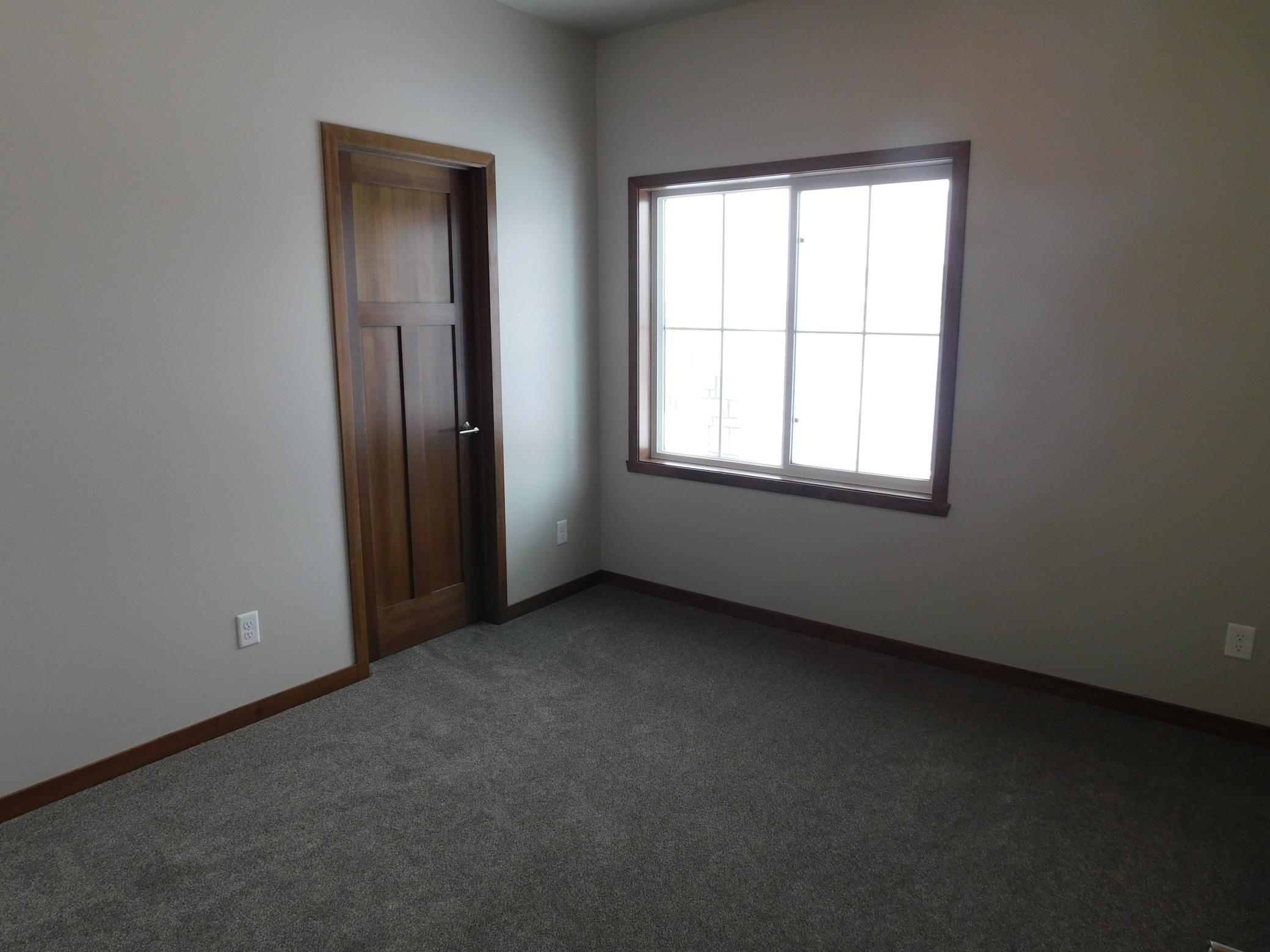 4203 Pine S Parkway, Fargo ND 58104 - Photo 11 of 31