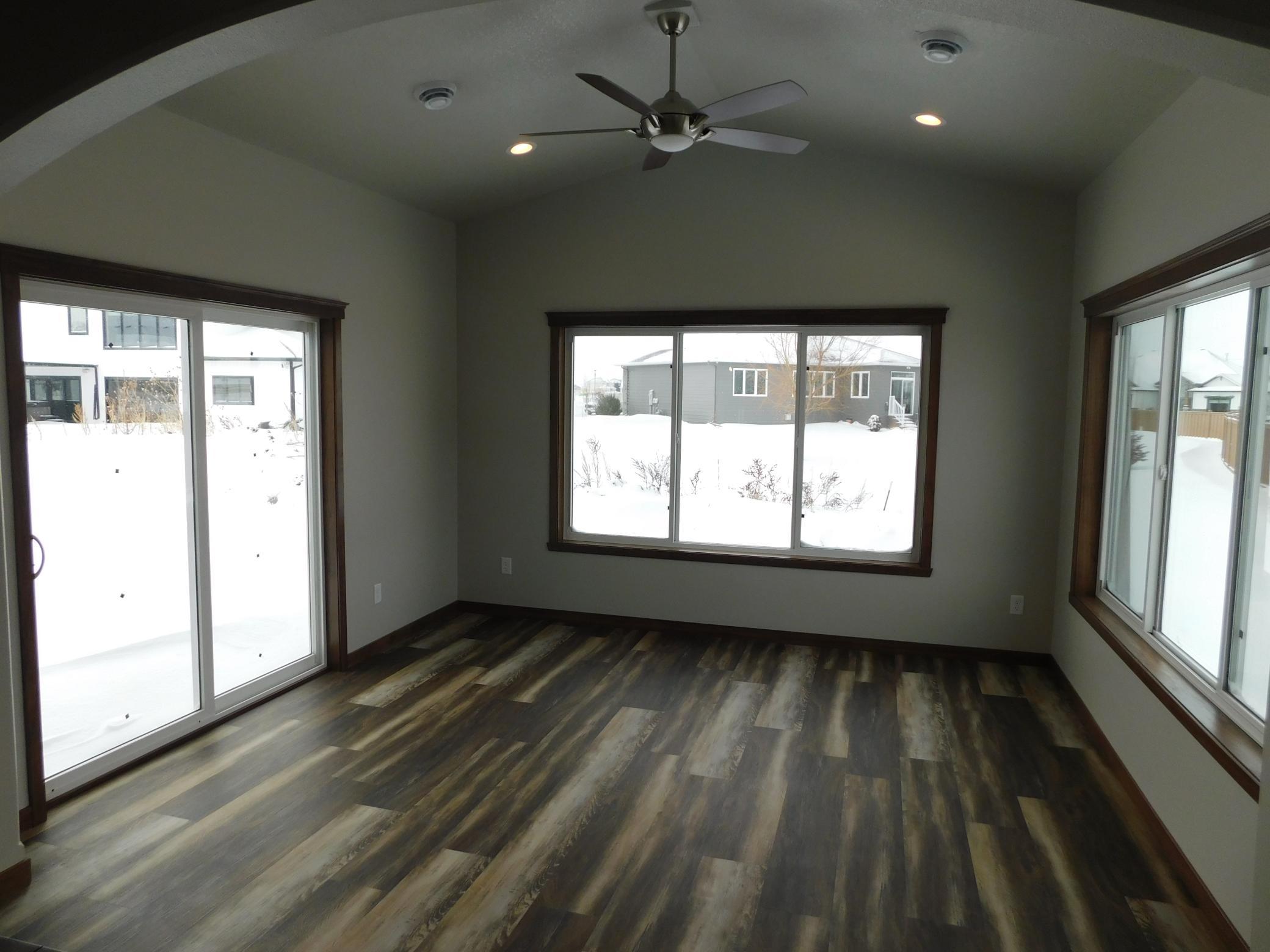 4203 Pine S Parkway, Fargo ND 58104 - Photo 21 of 31