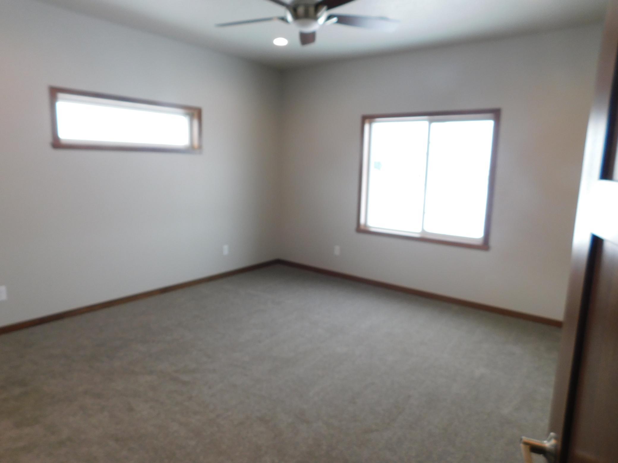 4203 Pine S Parkway, Fargo ND 58104 - Photo 25 of 31